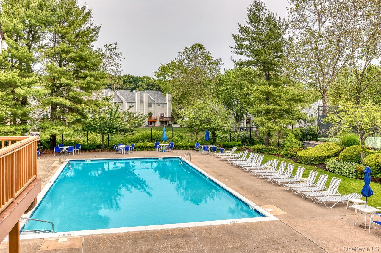 117 Leeward Lane, Port Jefferson, NY 11777