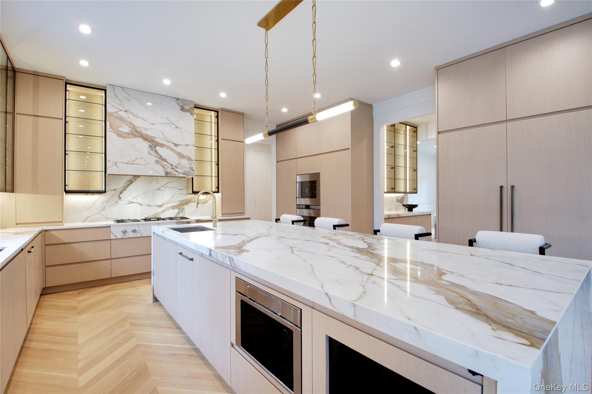 63 Fruitledge Road, Brookville, NY 11545