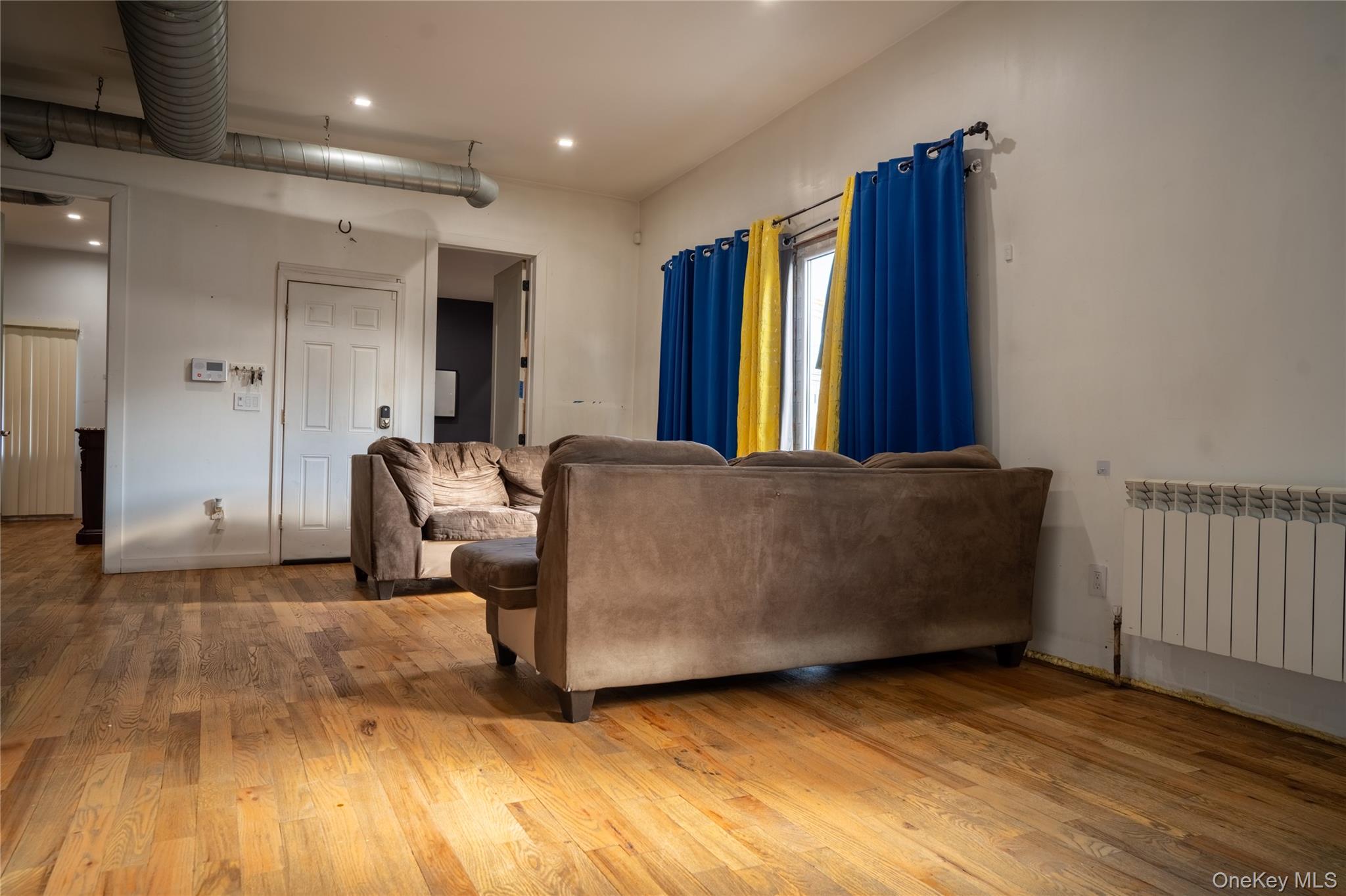 25620 Francis Lewis Boulevard, Rosedale, NY 11422