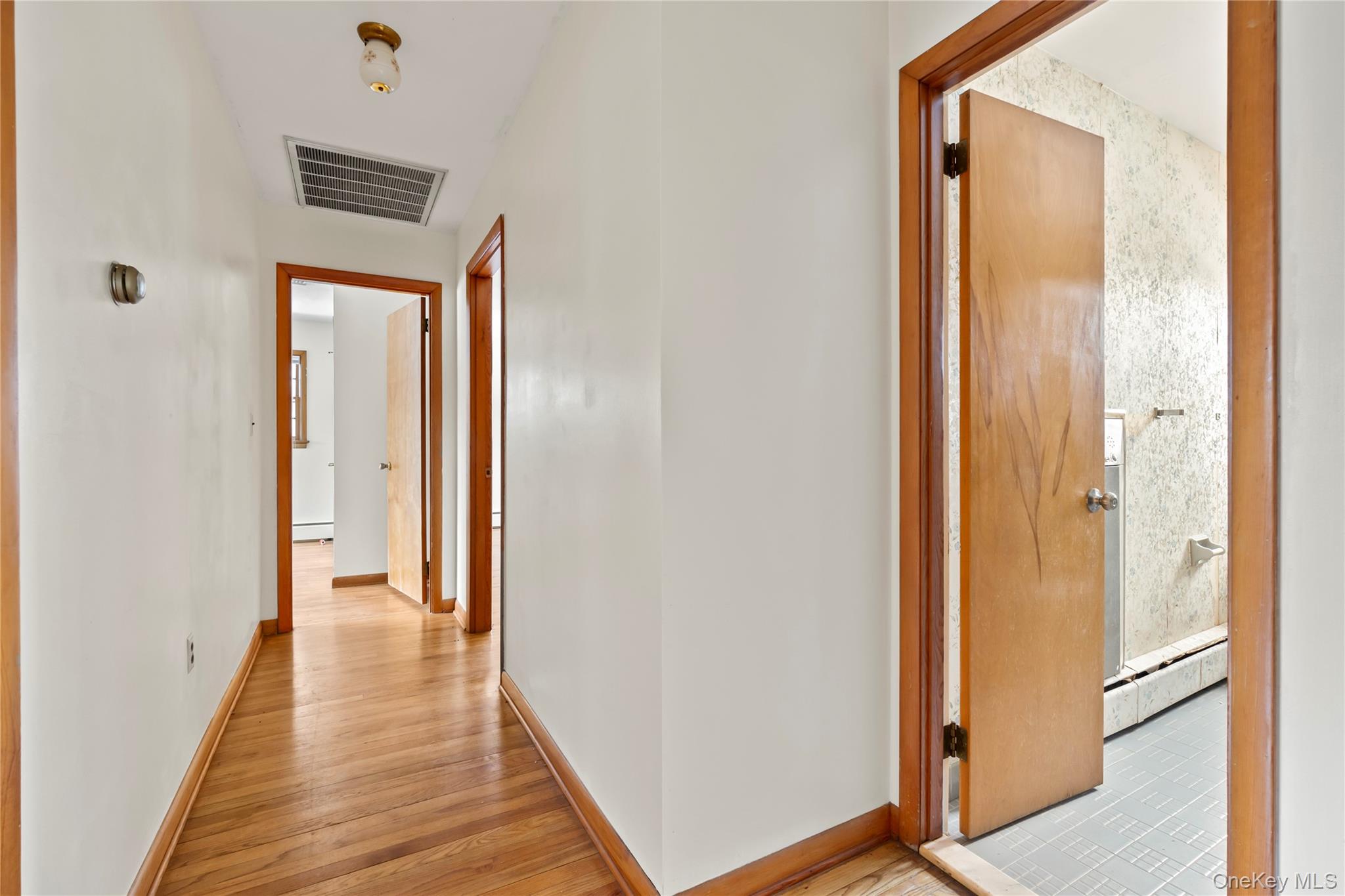 3 Anchor Road, Spring Valley, NY 10977