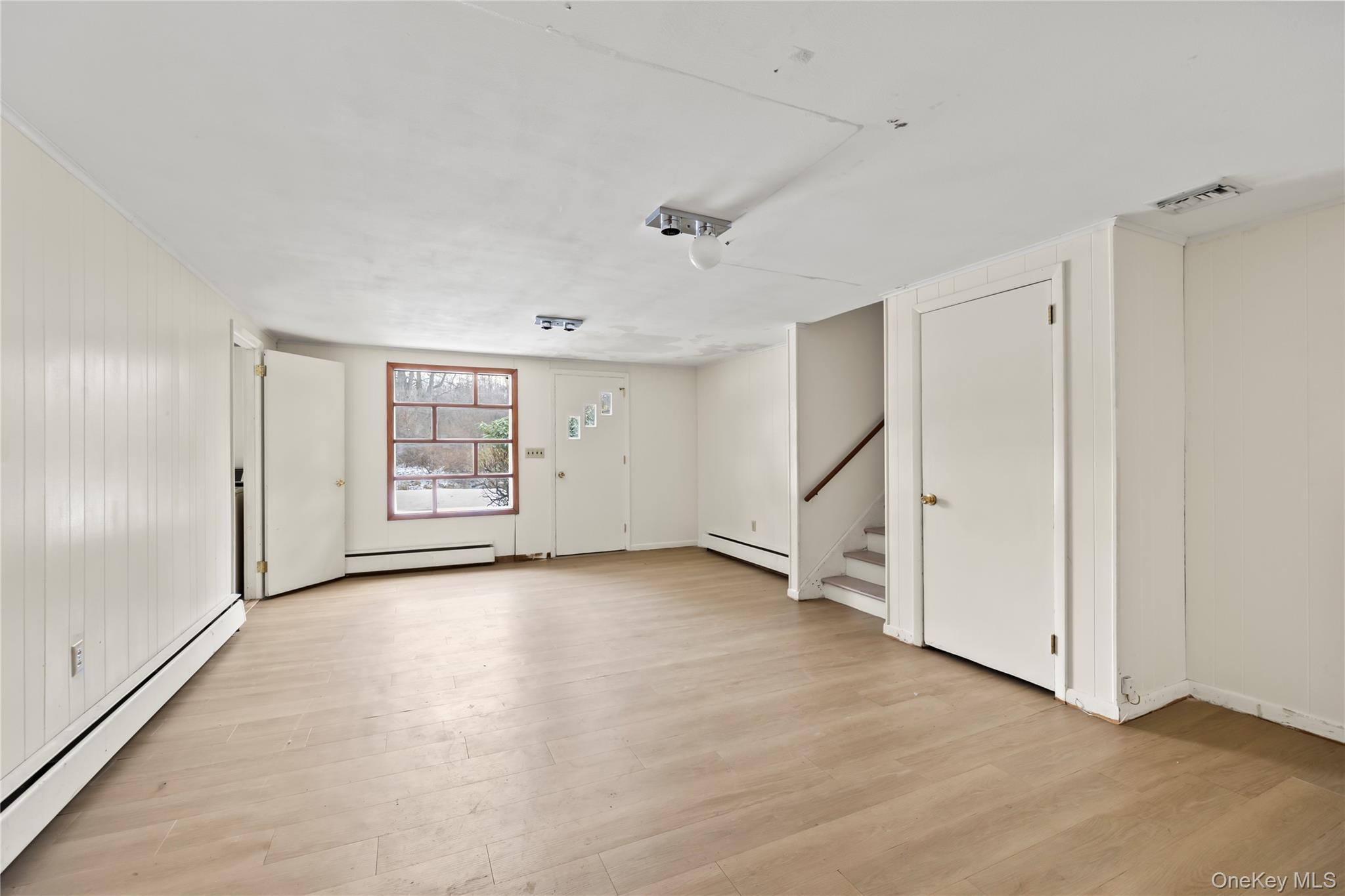 3 Anchor Road, Spring Valley, NY 10977