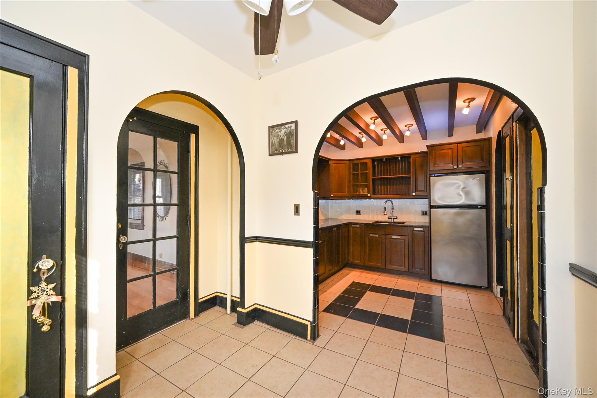 19501 45th Avenue, Flushing, NY 11358