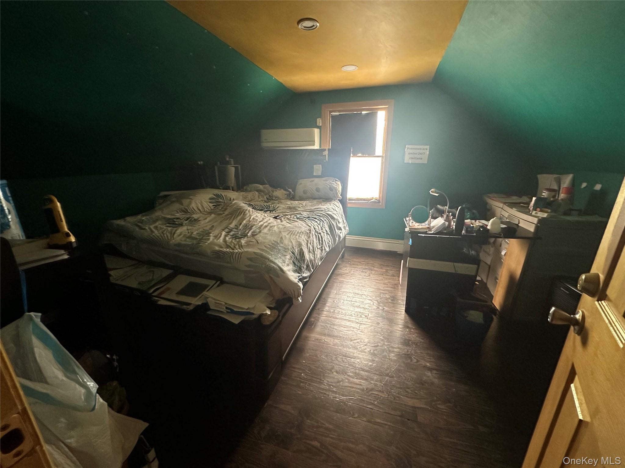 80 E 19th Street, Huntington Station, NY 11746