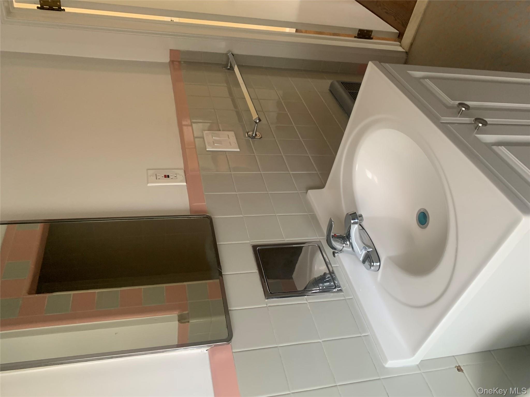 711 N Division Street, Peekskill, NY 10566