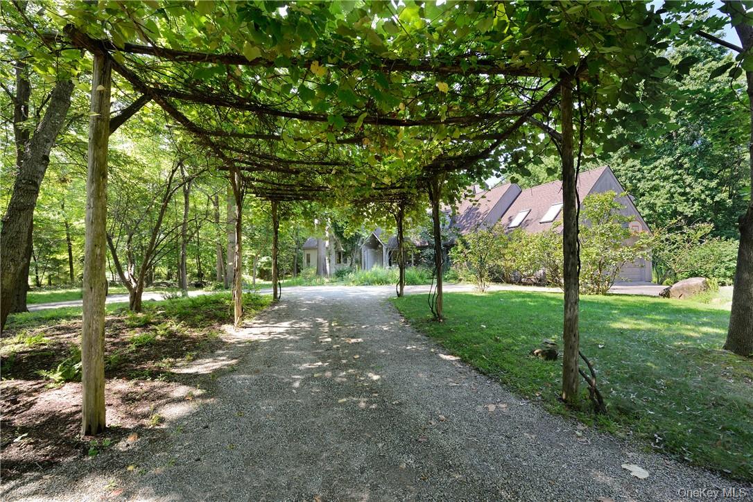 50 Woods Road, Palisades, NY 10964