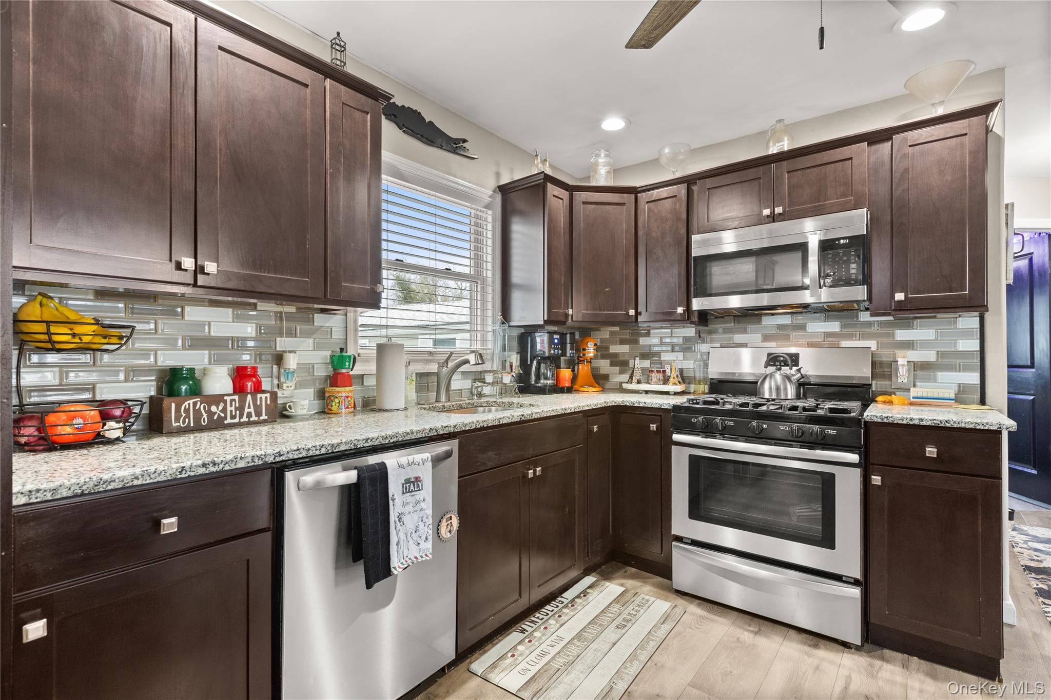 1361 Manatuck Boulevard, Bay Shore, NY 11706