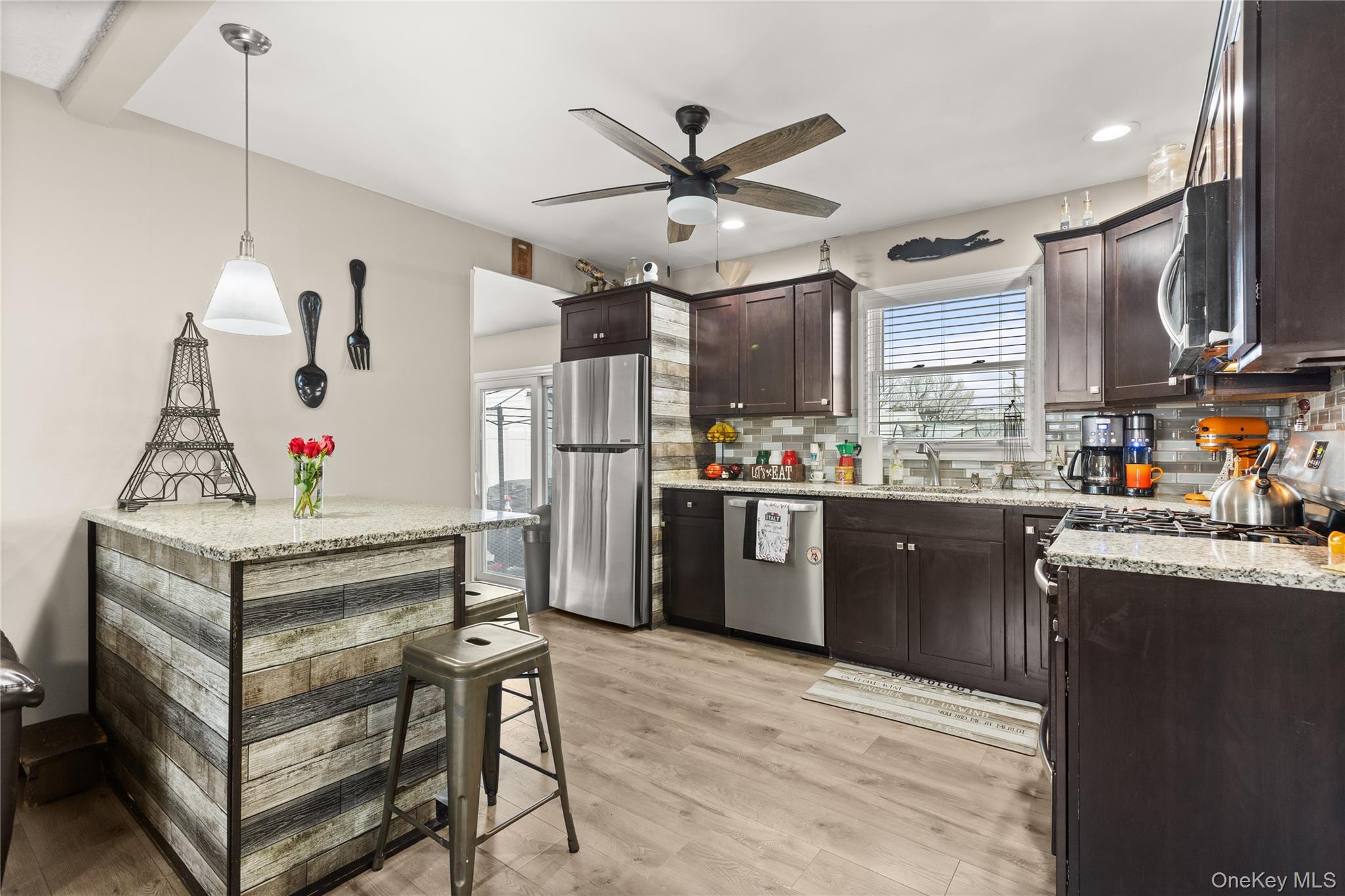 1361 Manatuck Boulevard, Bay Shore, NY 11706