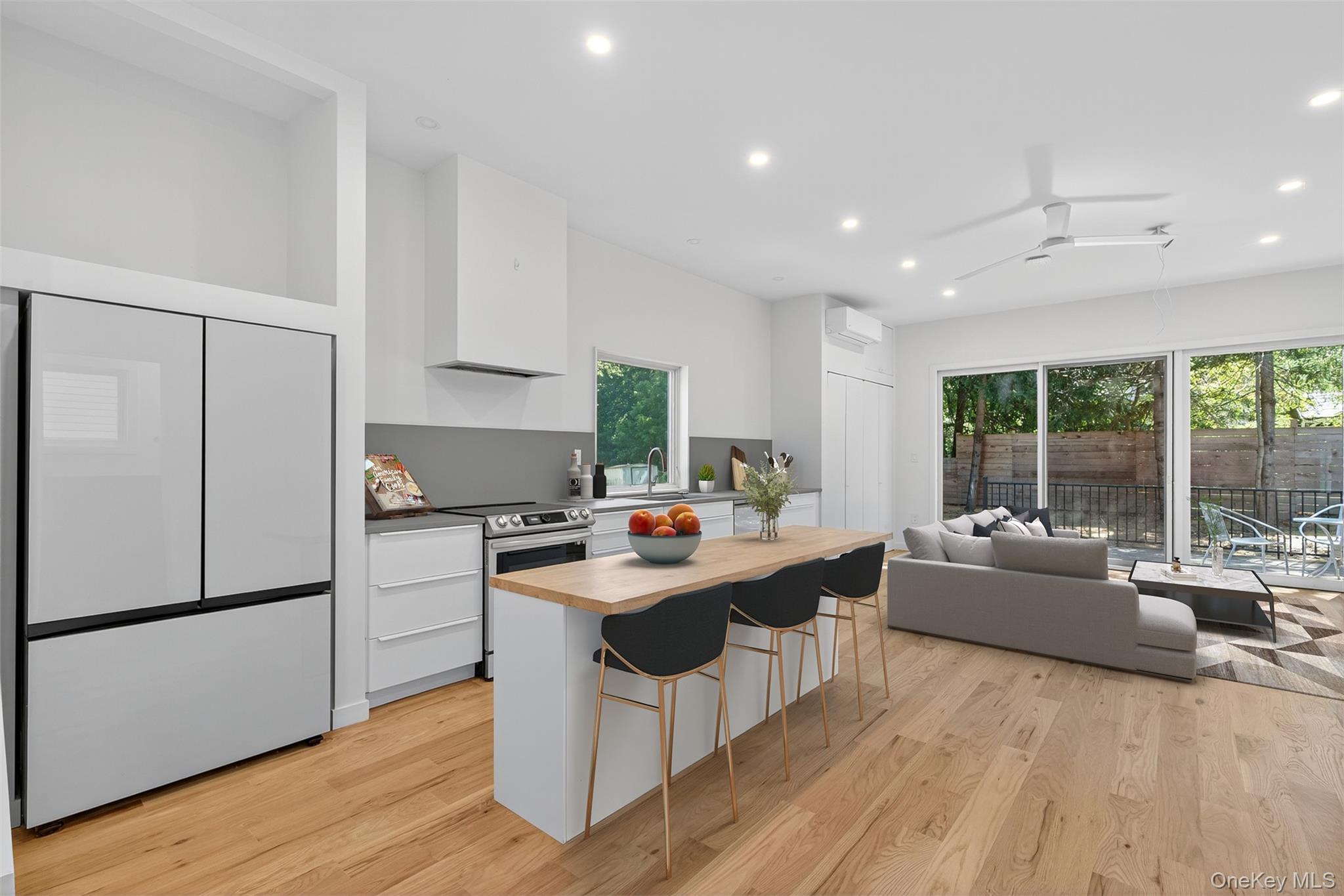 6 Glenwood Avenue, Poughkeepsie, NY 12603