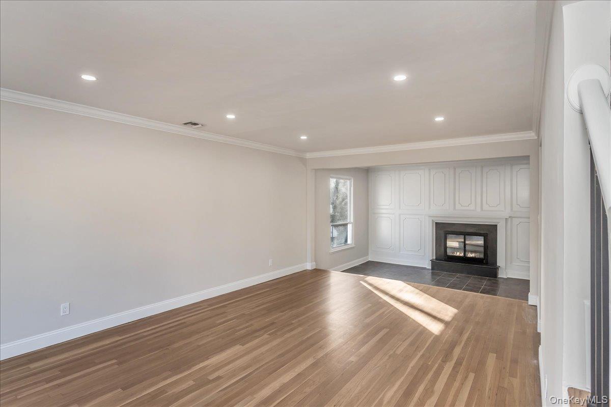 20 Shirley Court, Commack, NY 11725