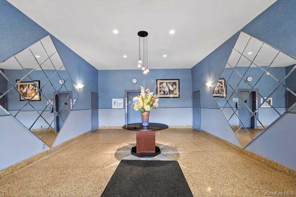 125 Bronx River Road # 7K, Yonkers, NY 10704