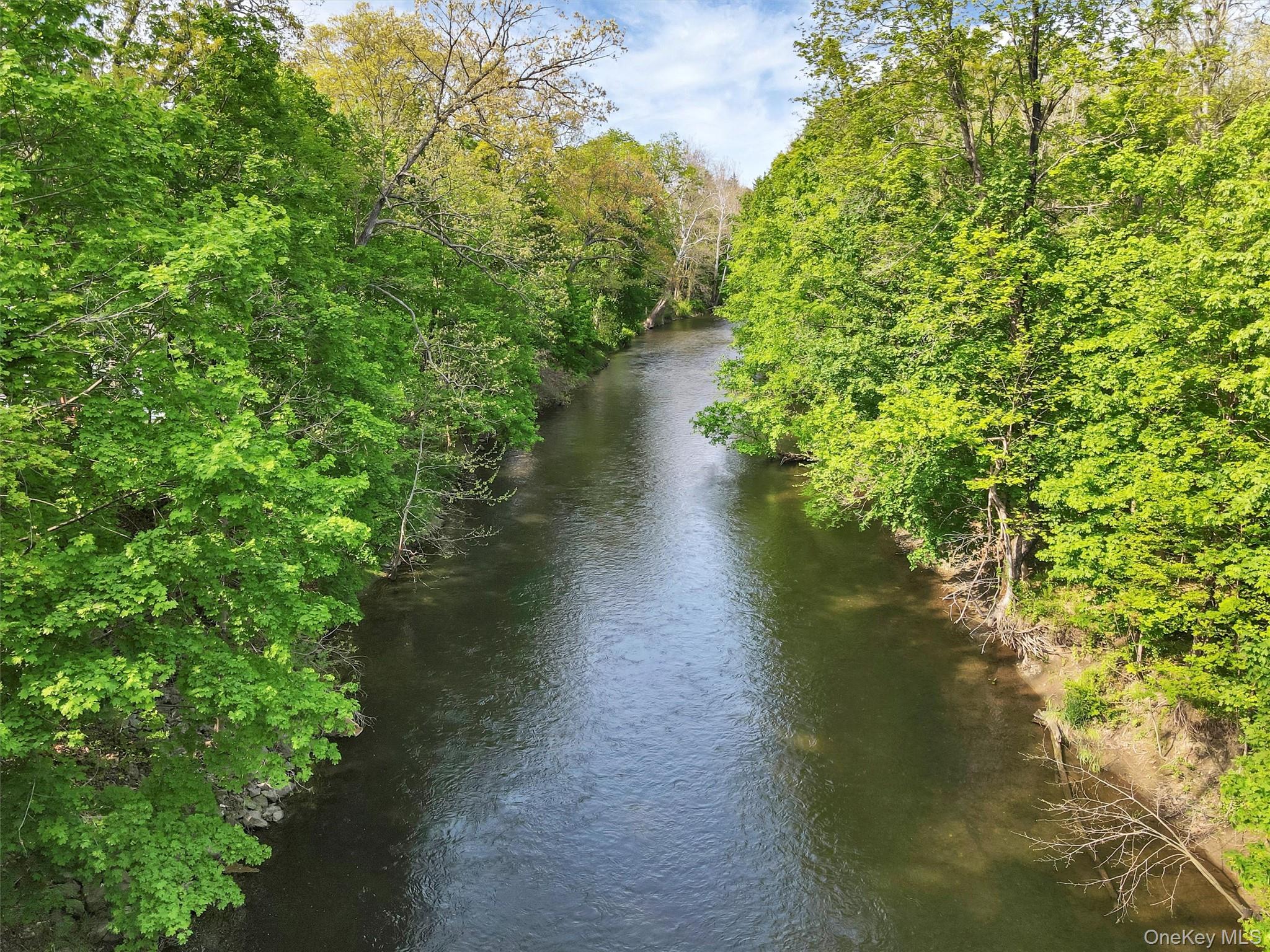 1400 Route 44, Pleasant Valley, NY 12569