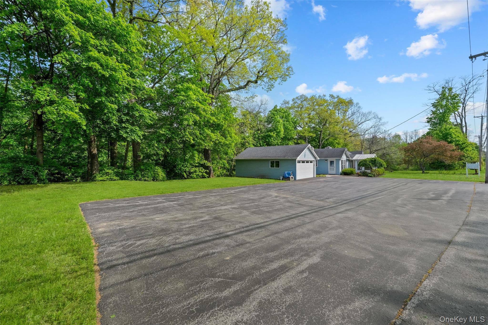 1400 Route 44, Pleasant Valley, NY 12569