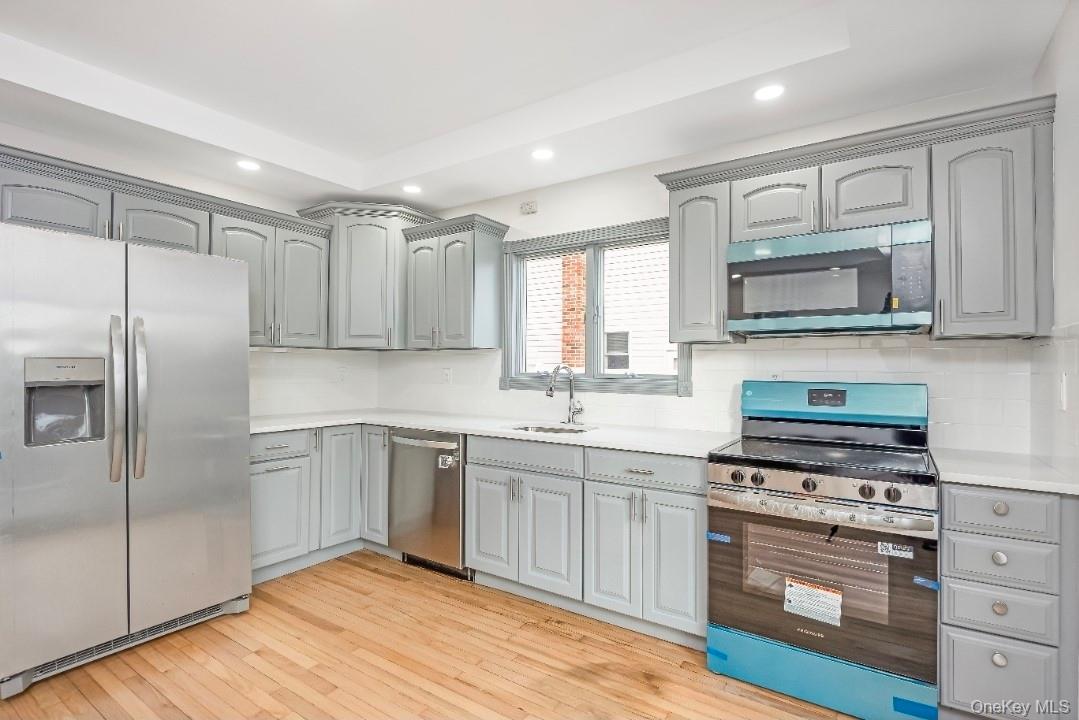 54 5th Street, Ronkonkoma, NY 11779