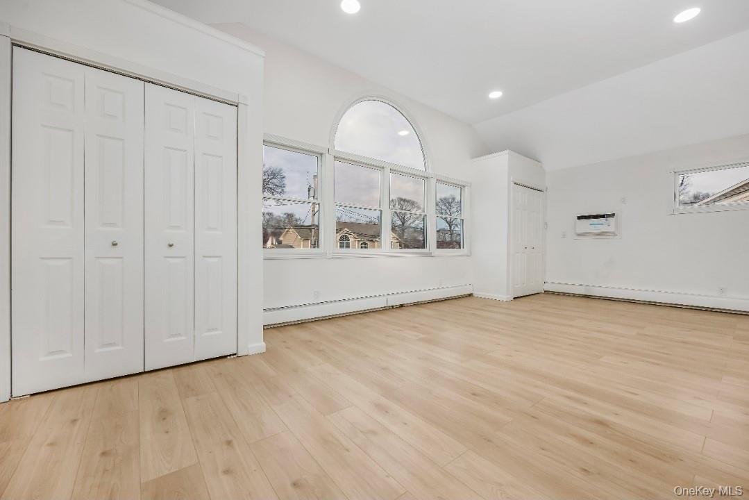 54 5th Street, Ronkonkoma, NY 11779