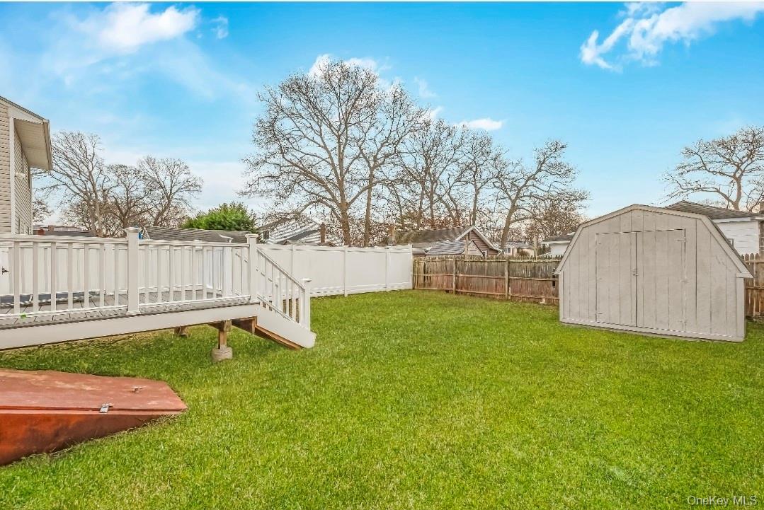 54 5th Street, Ronkonkoma, NY 11779