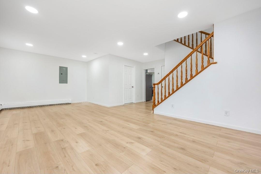 54 5th Street, Ronkonkoma, NY 11779