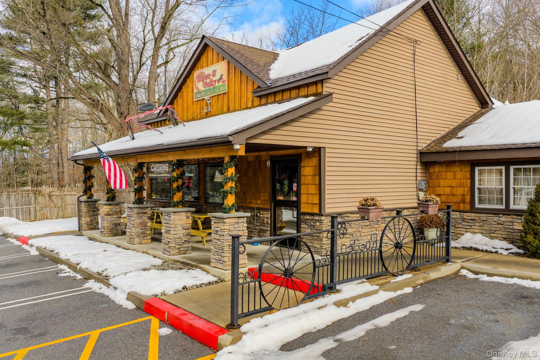 809 Bloomingburg Road, Bloomingburg, NY 12721