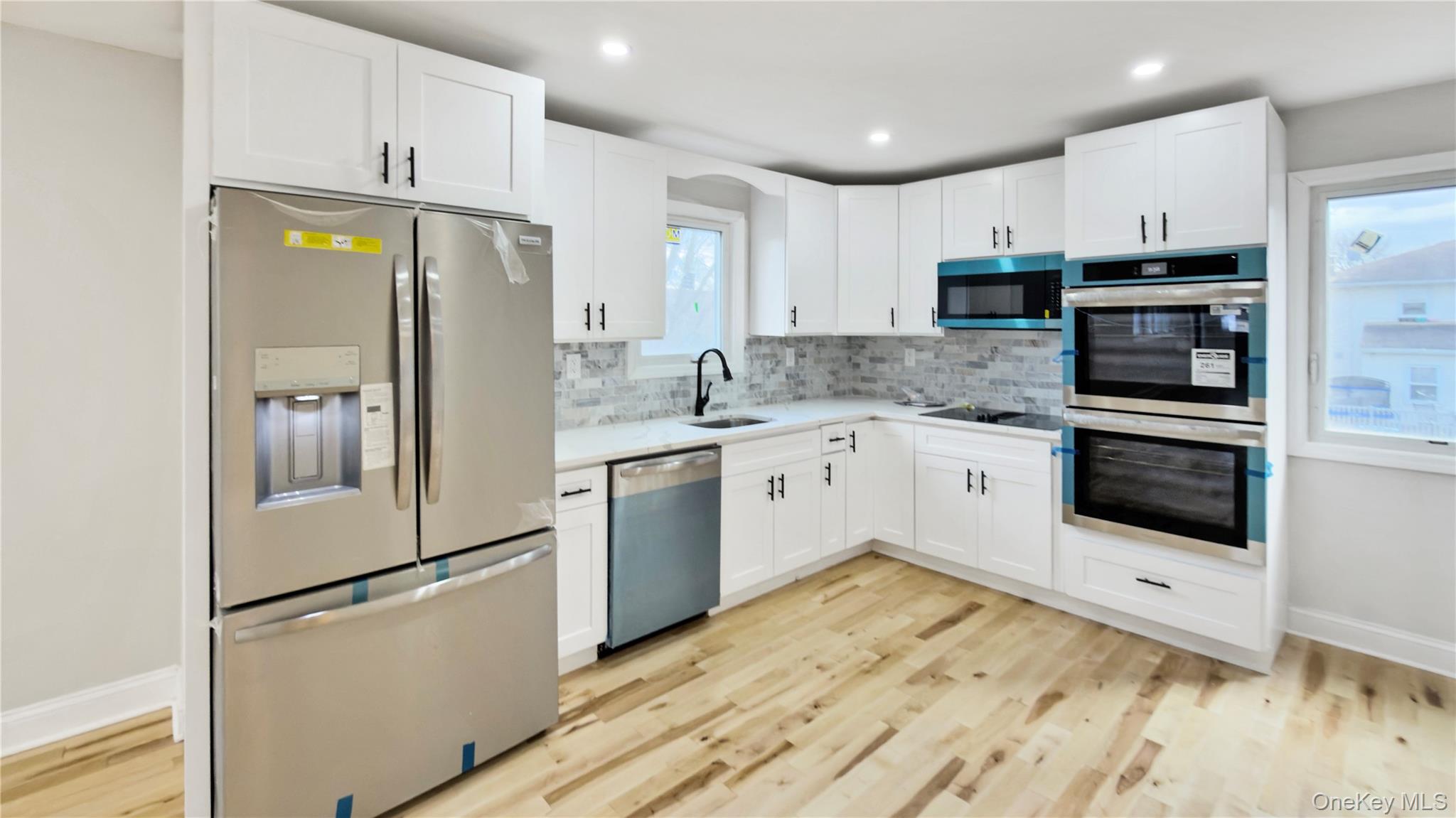 37 Deal Road, Island Park, NY 11558