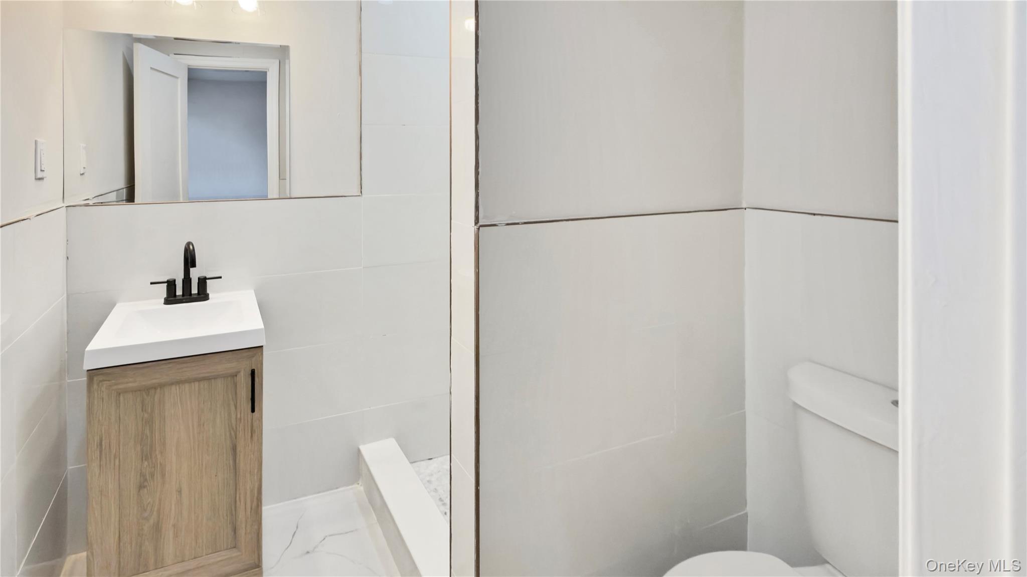 37 Deal Road, Island Park, NY 11558