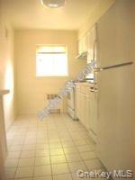 221 MIDDLE NECK ROAD # H3, Great Neck, NY 11023