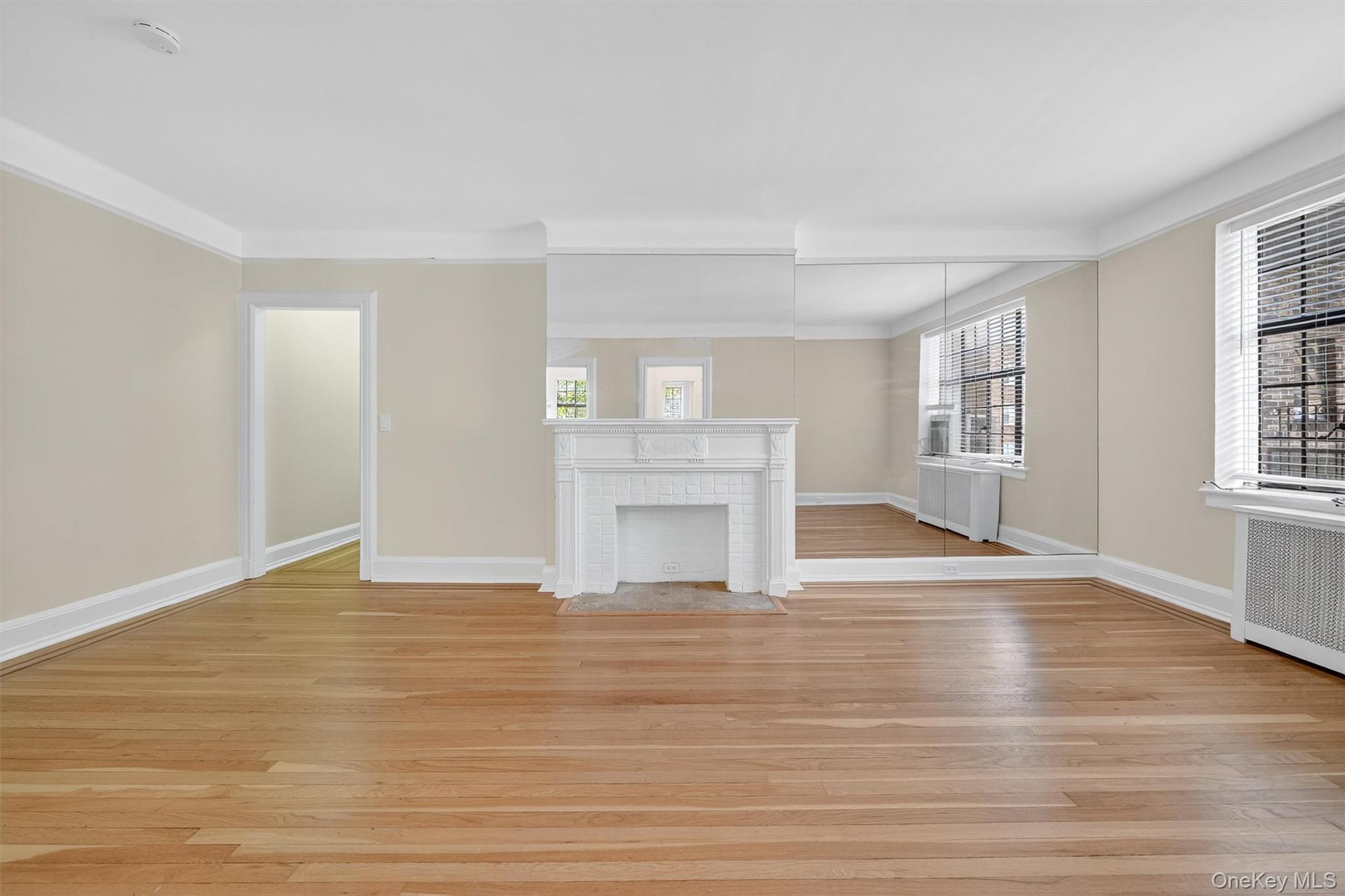 2 Westchester Avenue # 3Q, White Plains, NY 10601