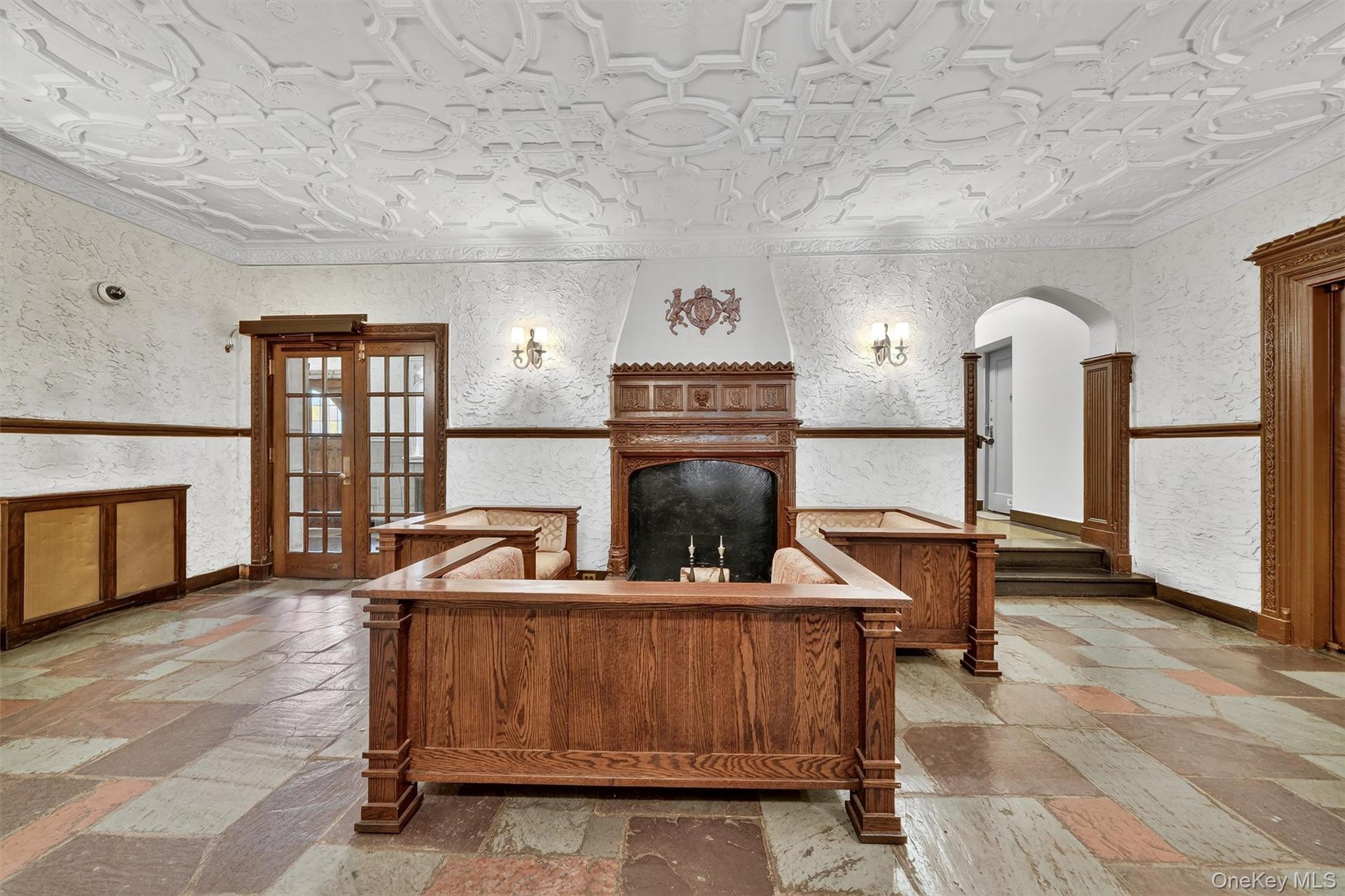 2 Westchester Avenue # 3Q, White Plains, NY 10601