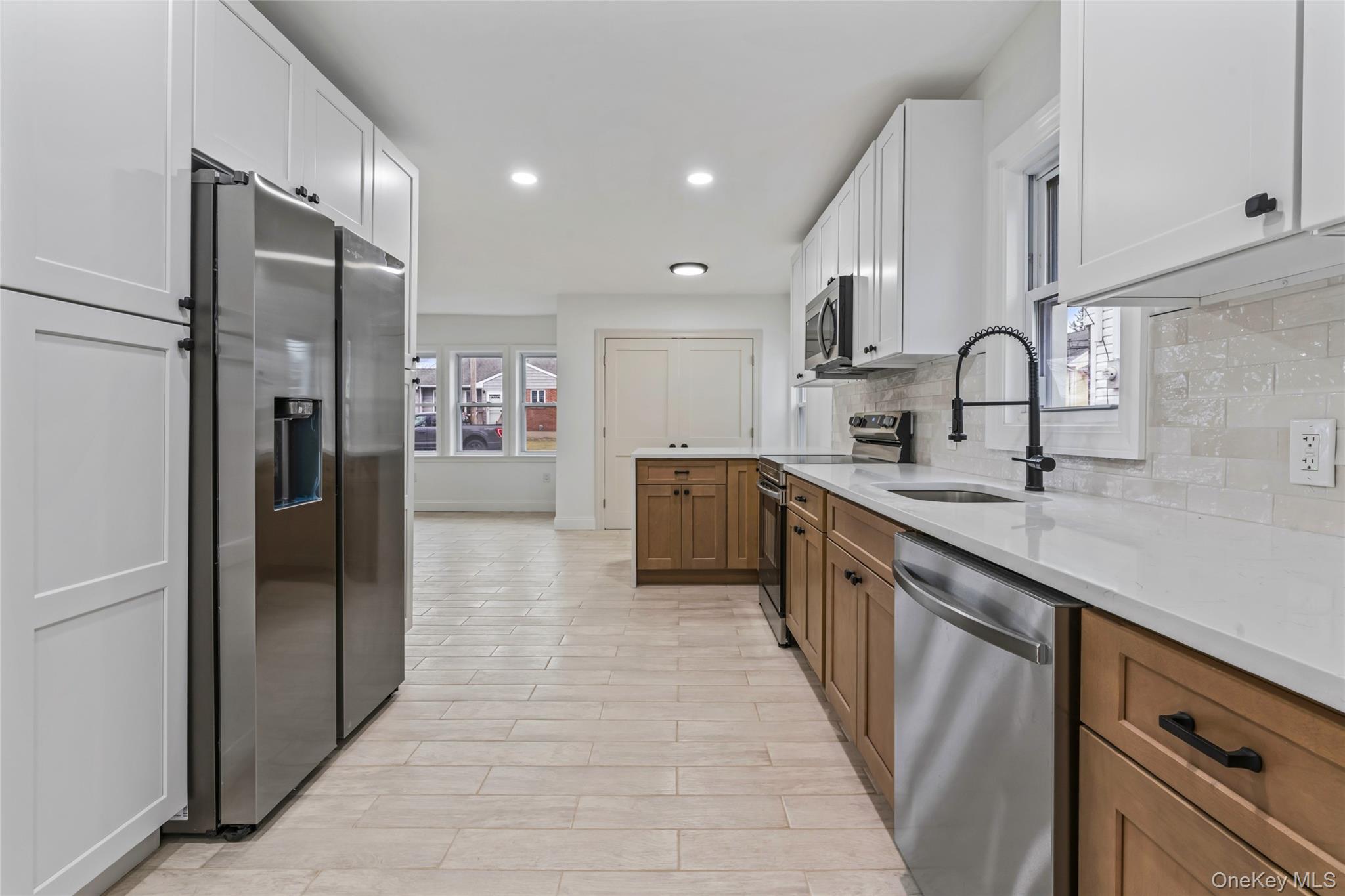 3322 Parkway Drive, Baldwin Harbor, NY 11510