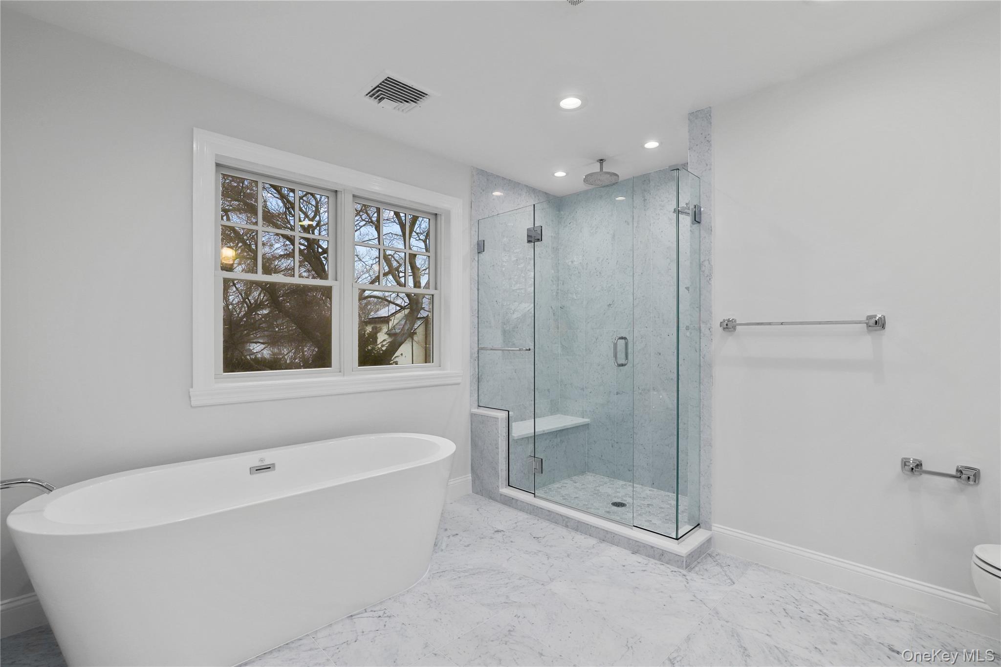 1 Hobart Street, Bronxville, NY 10708