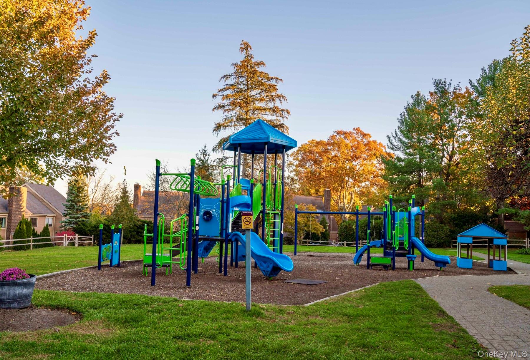 120 Brush Hollow Crescent, Rye Brook, NY 10573