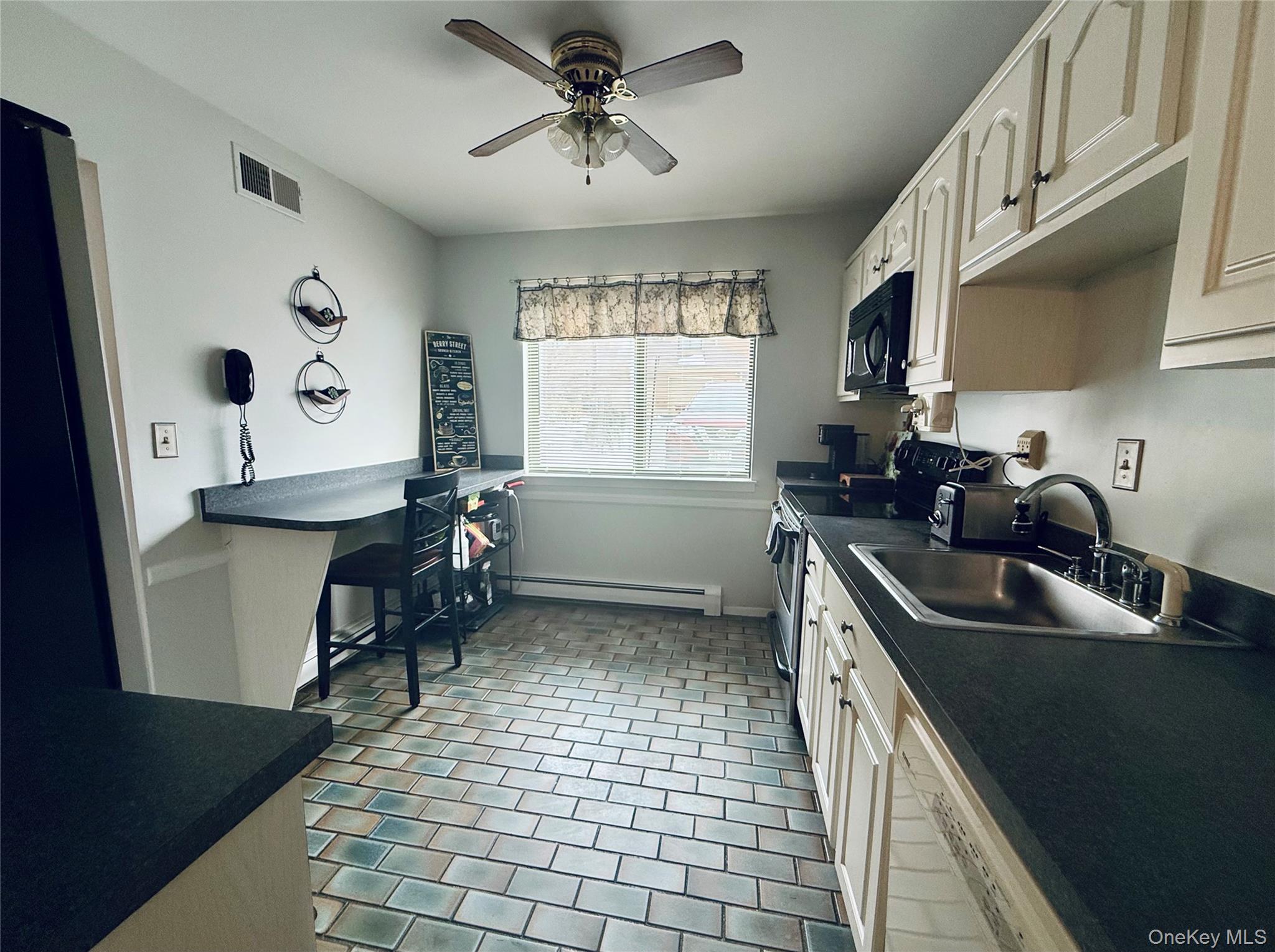 120 Brush Hollow Crescent, Rye Brook, NY 10573