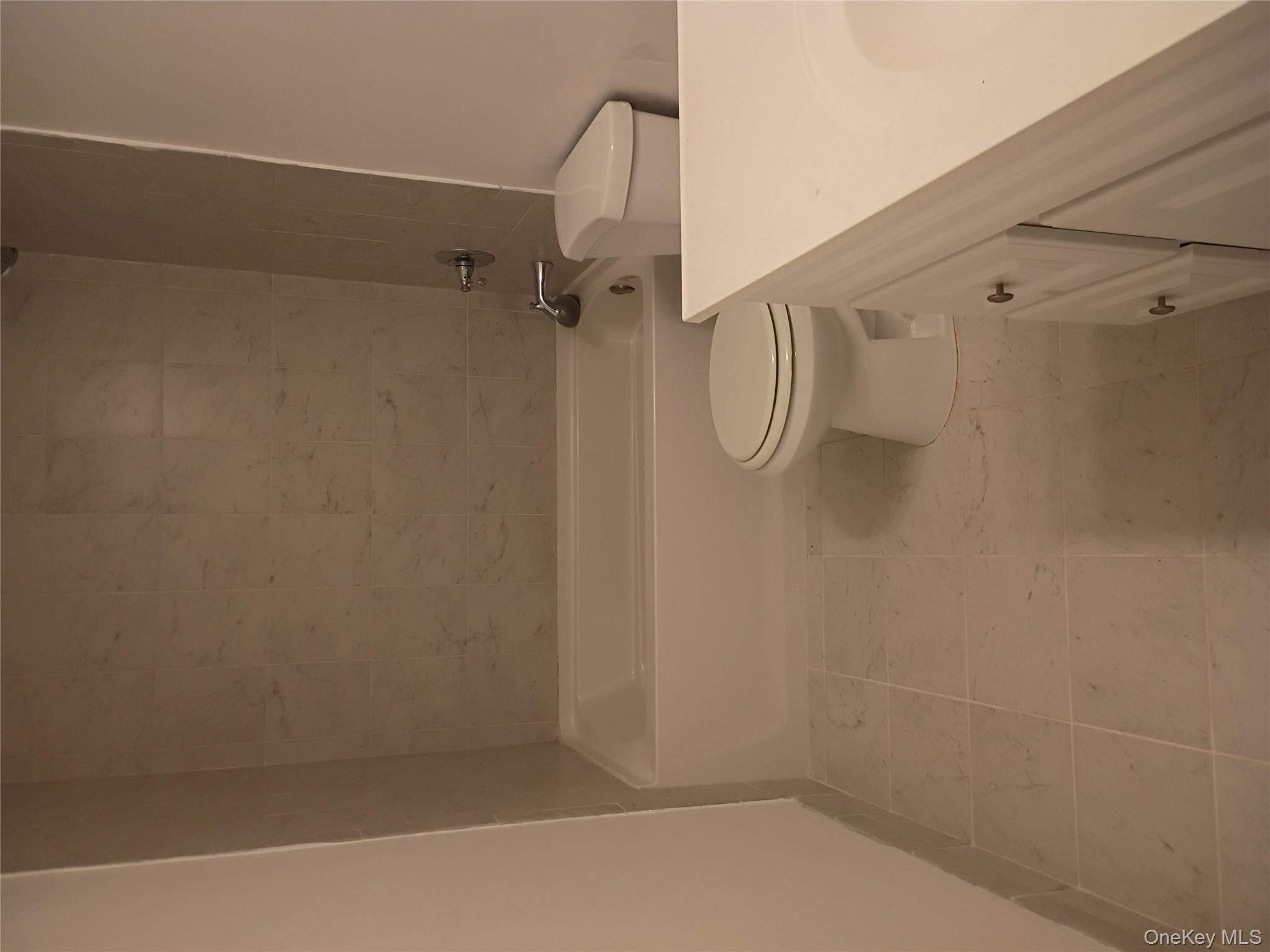 56 Wooded Court, Calverton, NY 11933