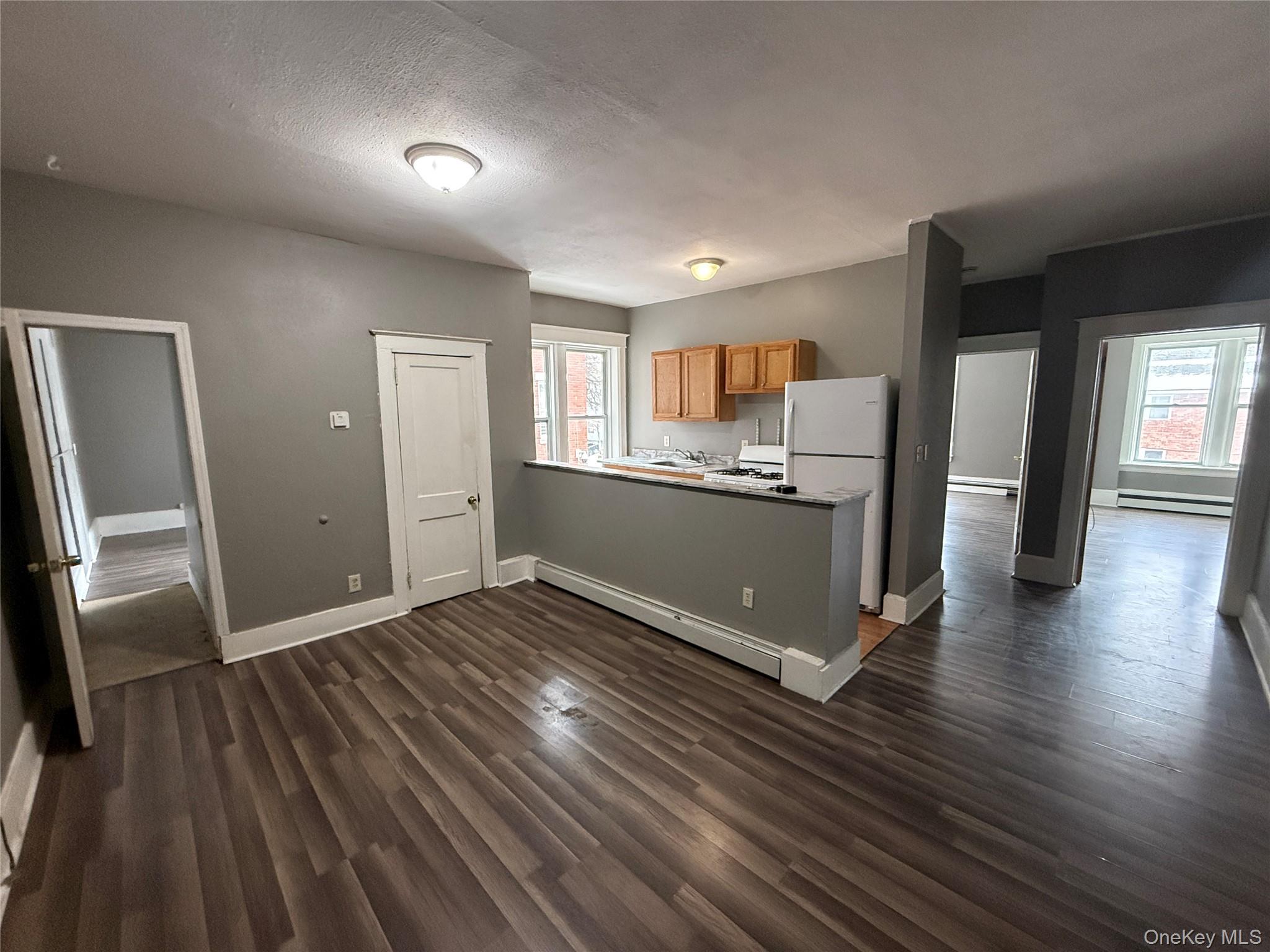 60 Carroll Street # C3, Poughkeepsie, NY 12601