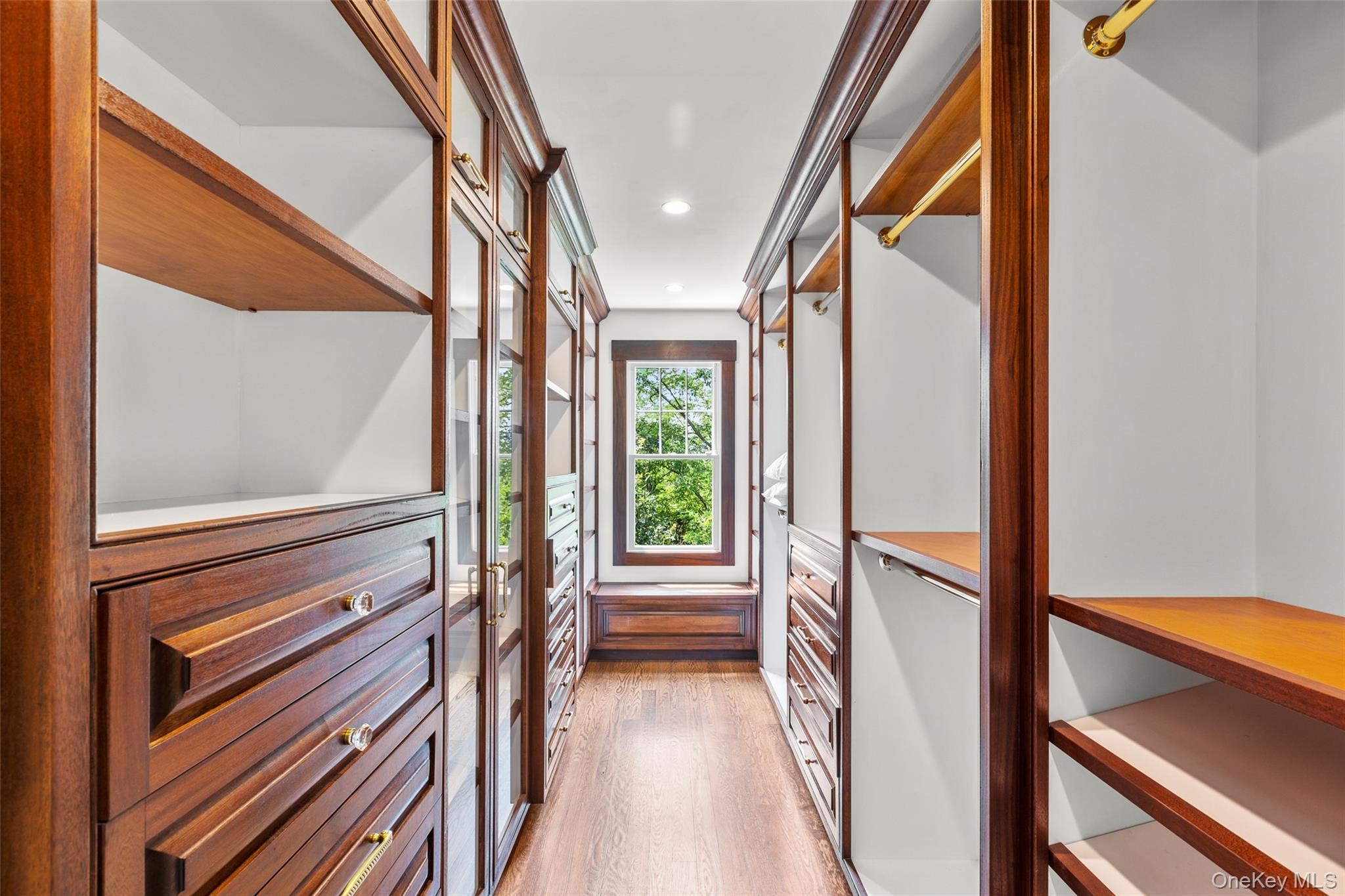 16 Old Field Woods Road, Setauket, NY 11733