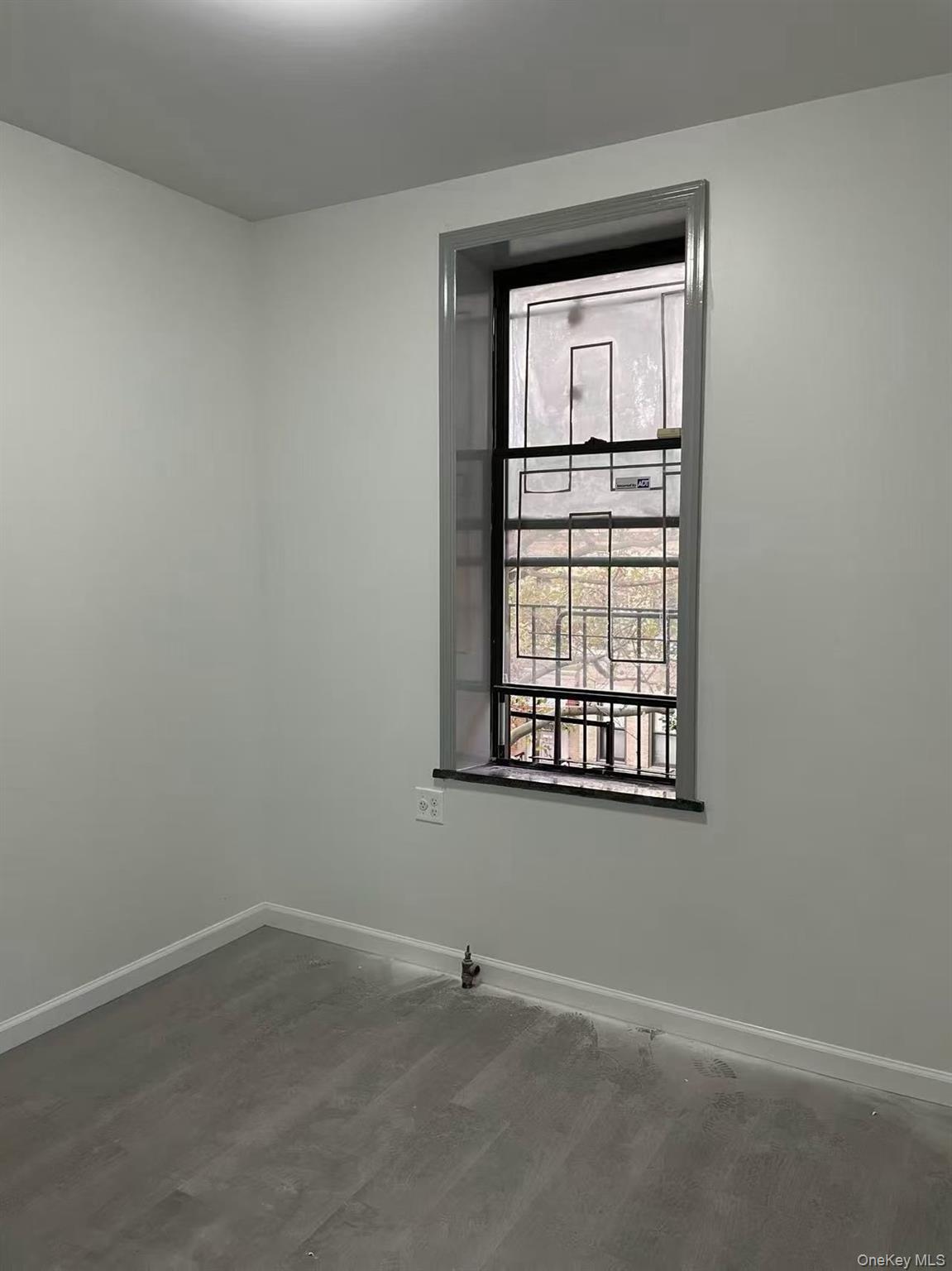 658 46th Street, Brooklyn, NY 11220