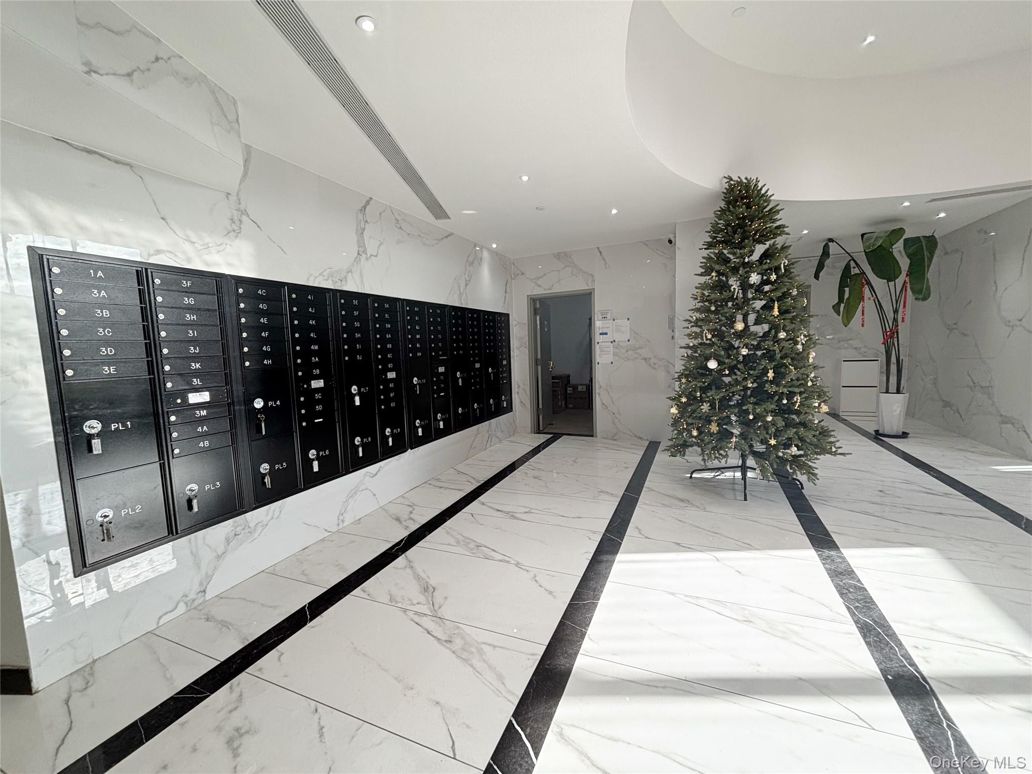 70-65 Queens Boulevard # 9I, Woodside, NY 11377