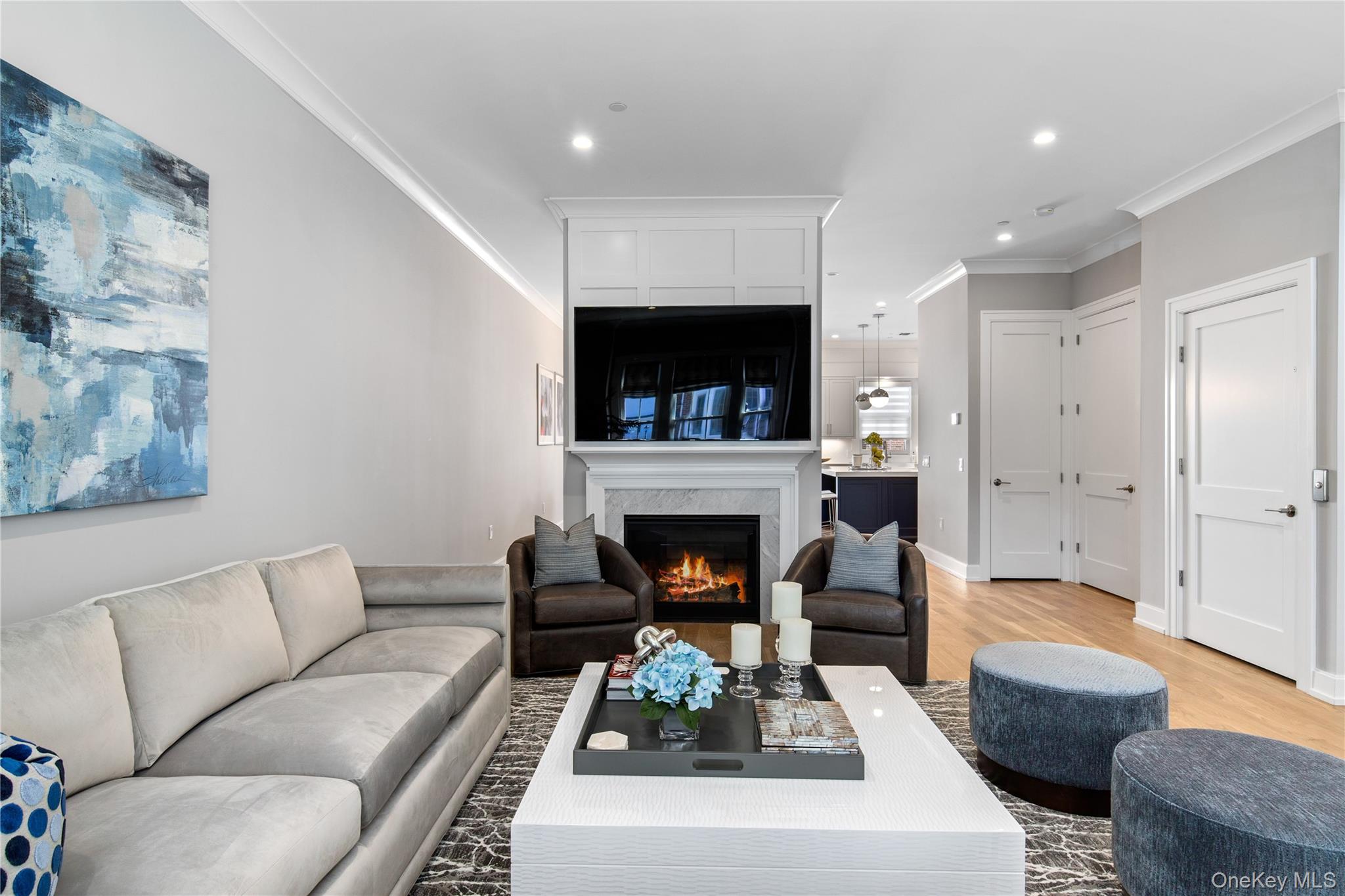 906 Mill Creek North # 906, Roslyn, NY 11576