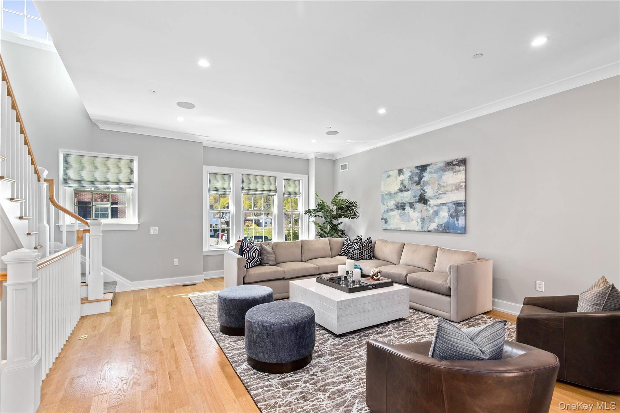 906 Mill Creek North # 906, Roslyn, NY 11576