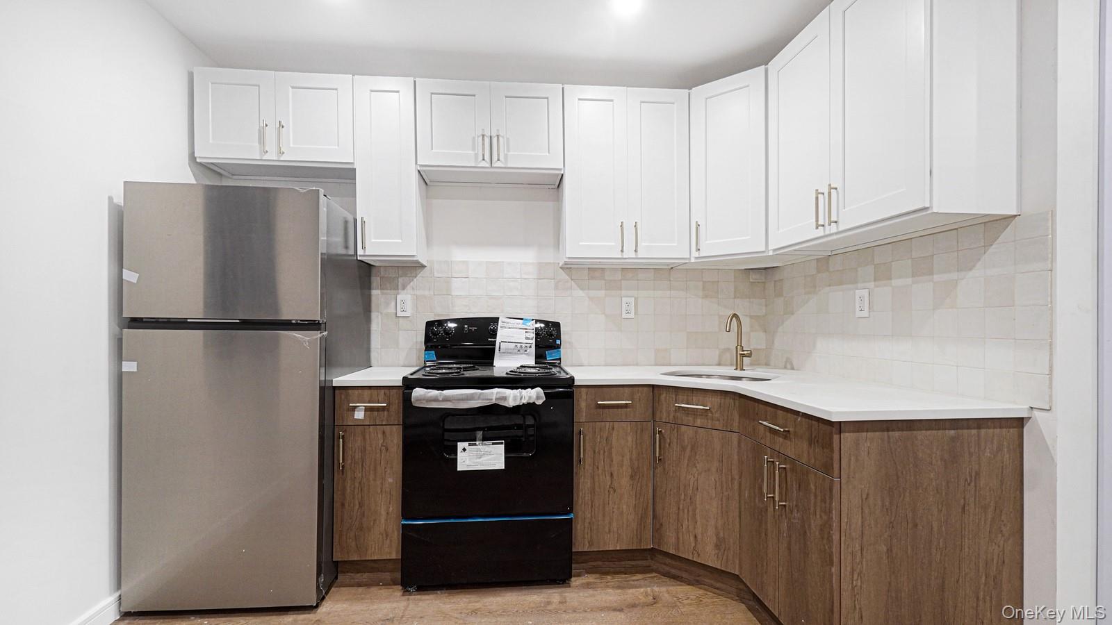 1143 E 224th Street, Bronx, NY 10466