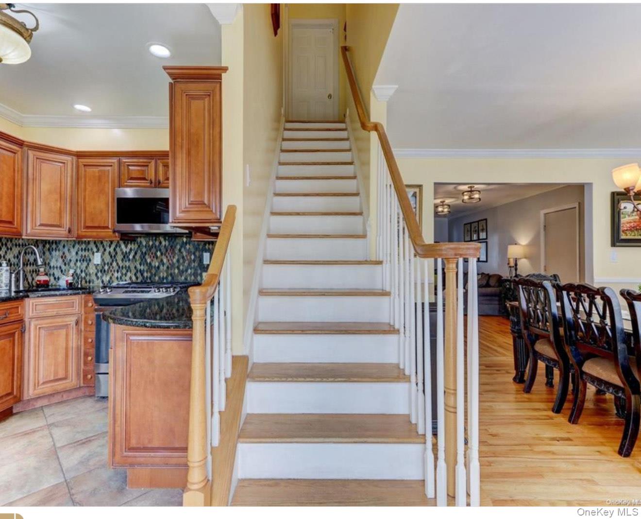 1004 Wool Avenue, Franklin Square, NY 11010