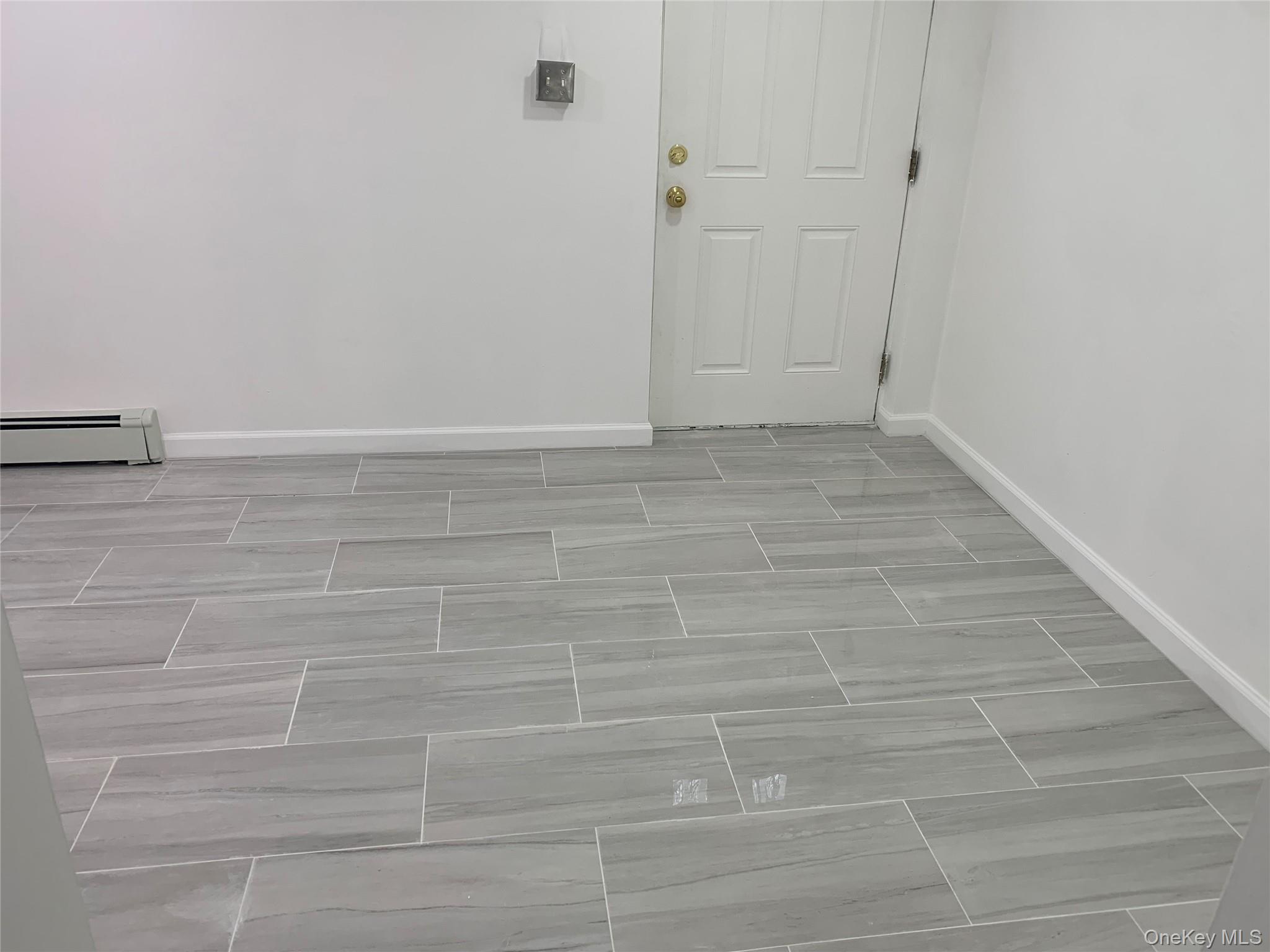 1004 Wool Avenue, Franklin Square, NY 11010