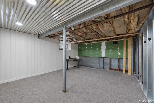 7 East Court, Bethpage, NY 11714