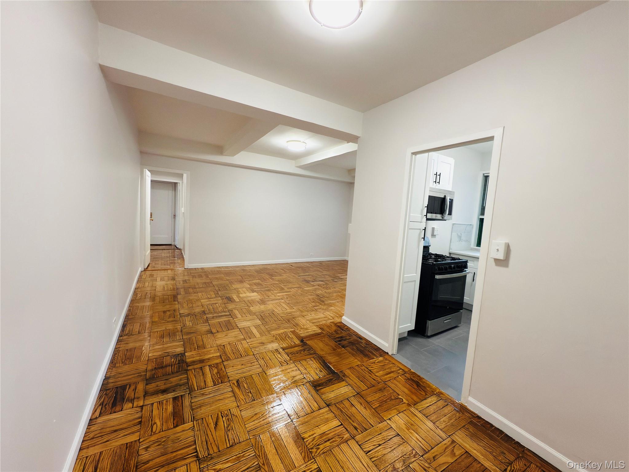 1938 E Tremont Avenue # 5B, Bronx, NY 10462