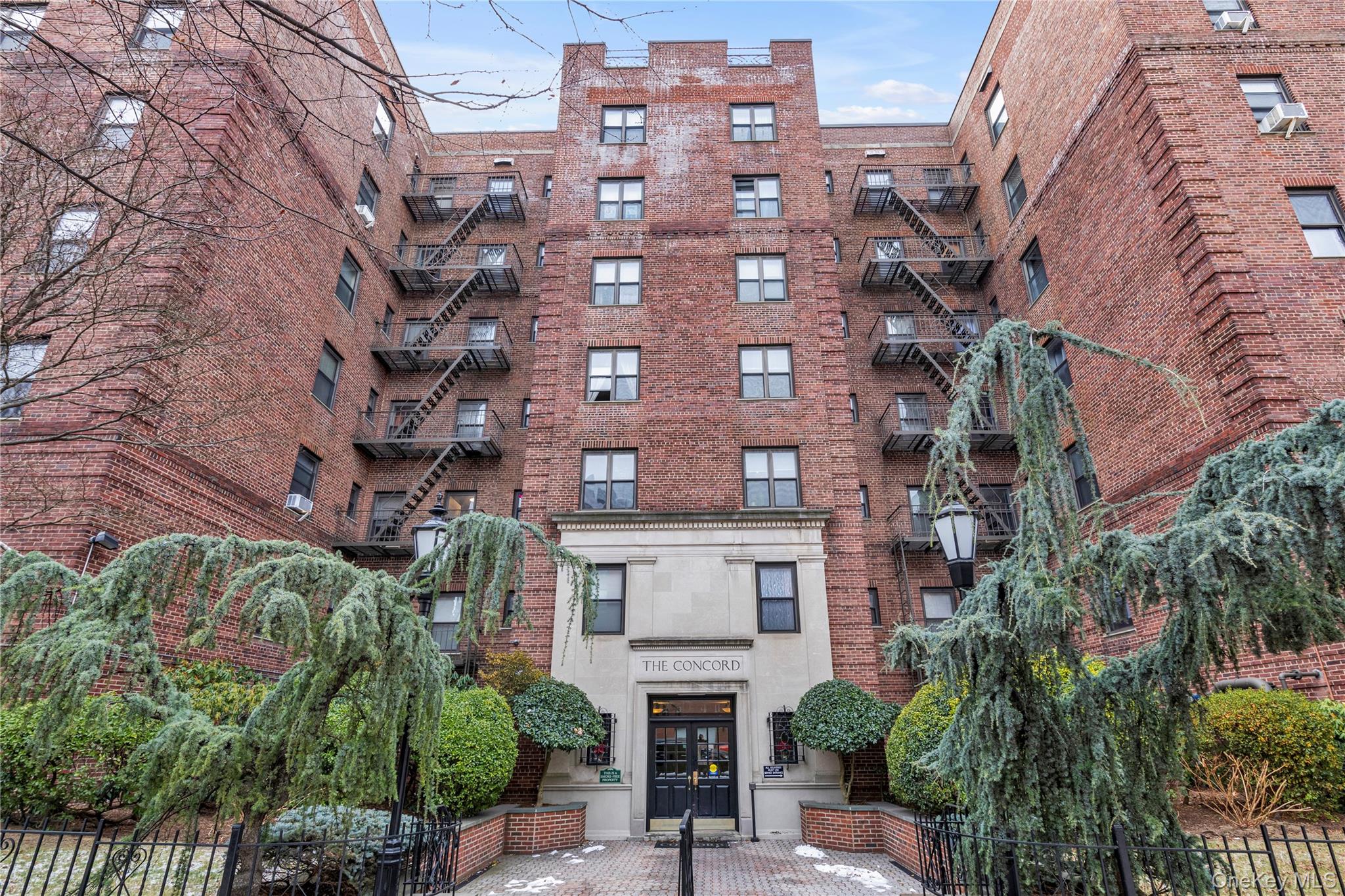 25-40 31 Avenue # 4E, Astoria, NY 11106