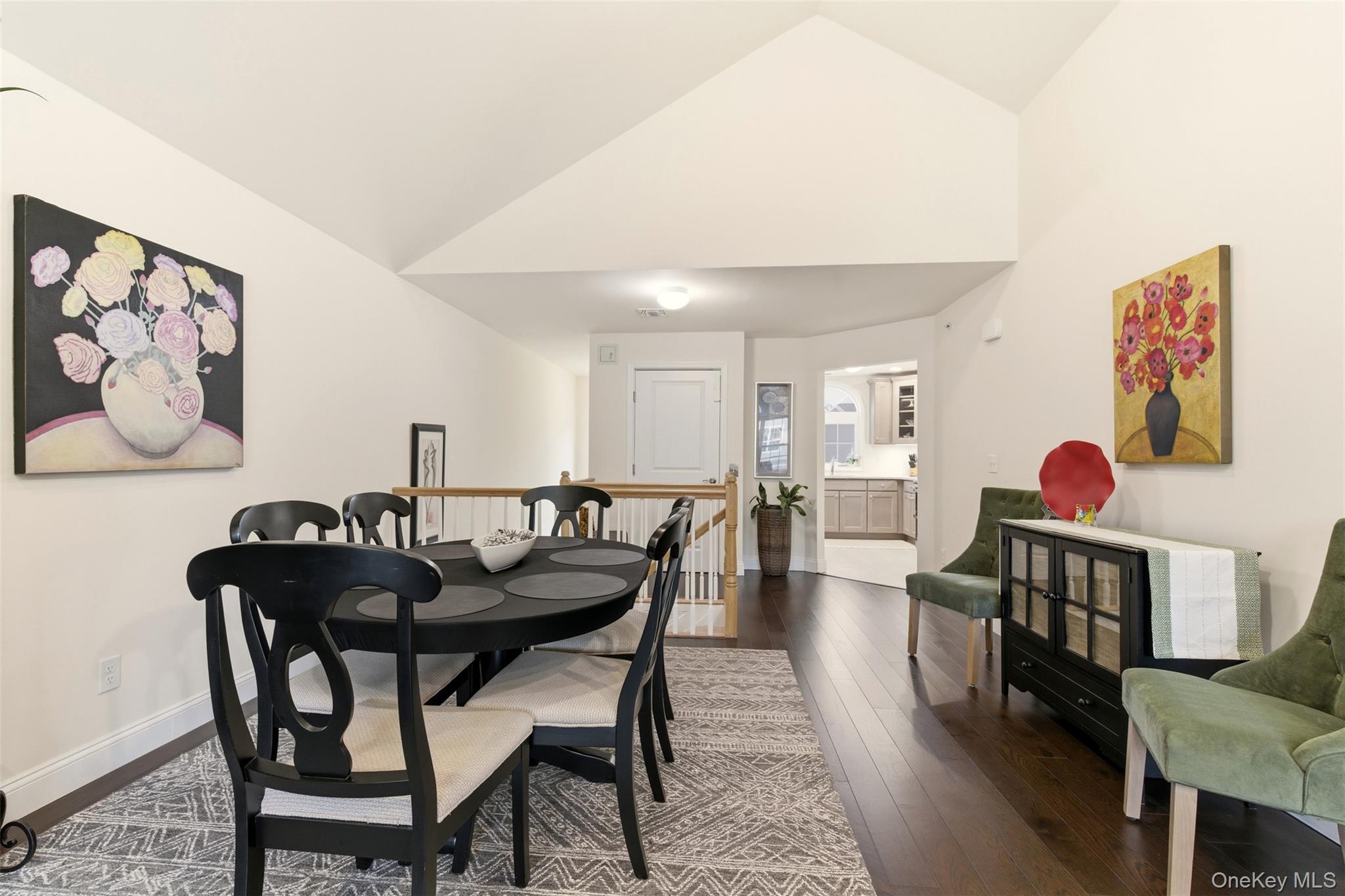 28 Steven Circle, Dix Hills, NY 11746