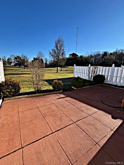 566 Birchwood Park Drive # 566, Middle Island, NY 11953