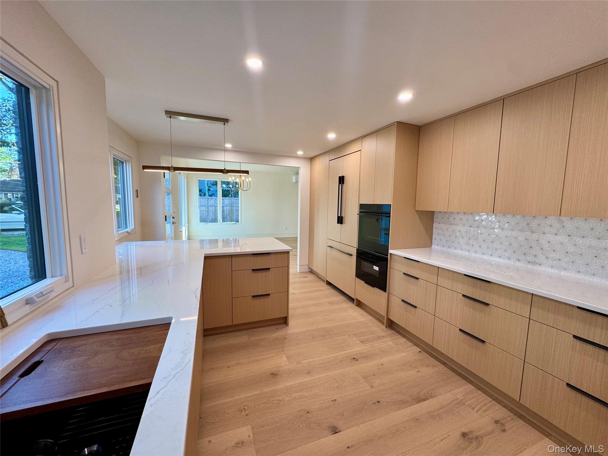 17 Heather Drive, Remsenburg, NY 11960