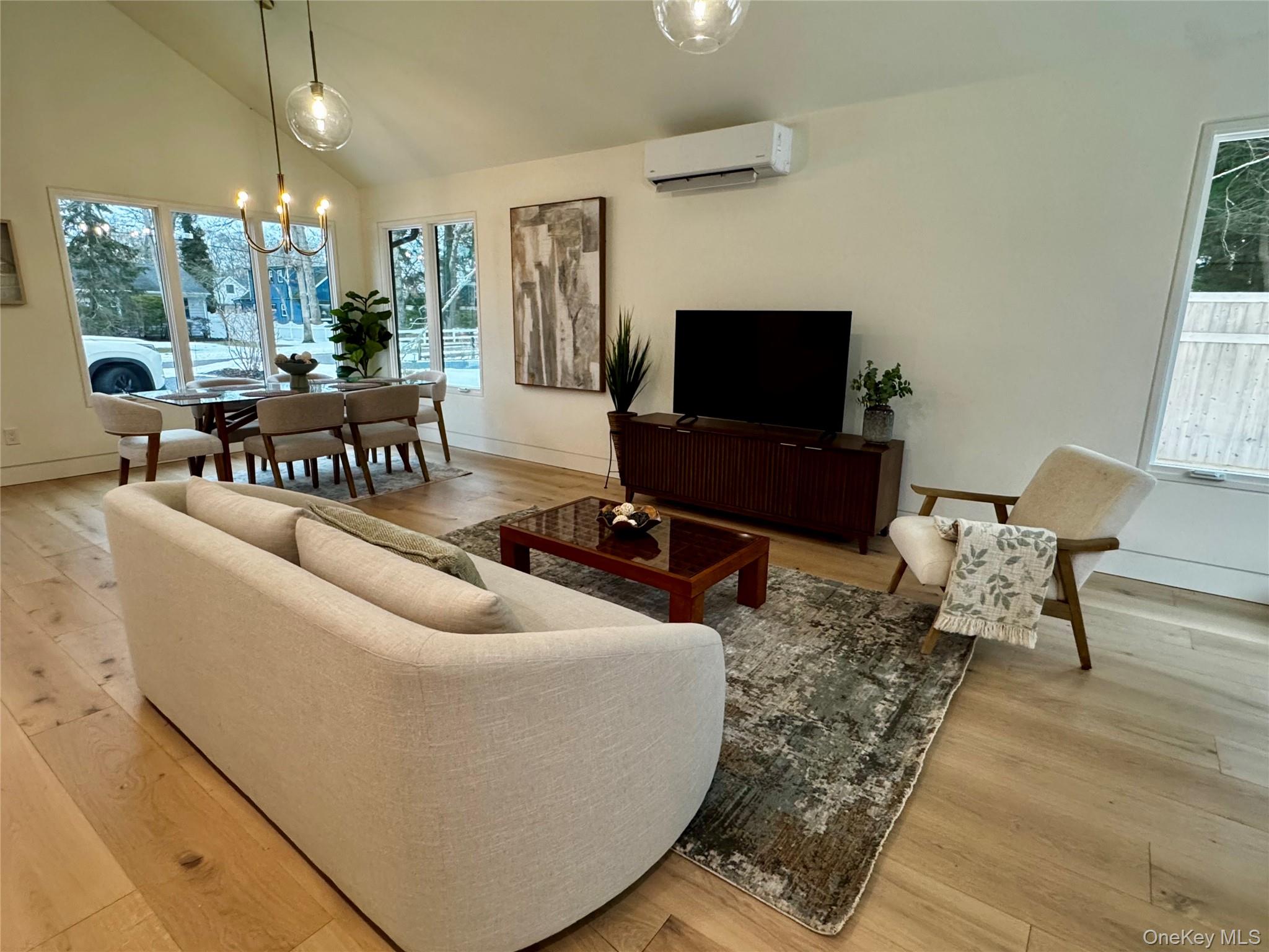 17 Heather Drive, Remsenburg, NY 11960