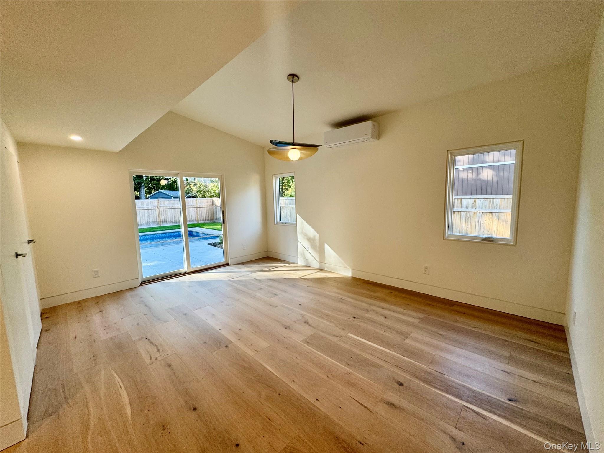 17 Heather Drive, Remsenburg, NY 11960