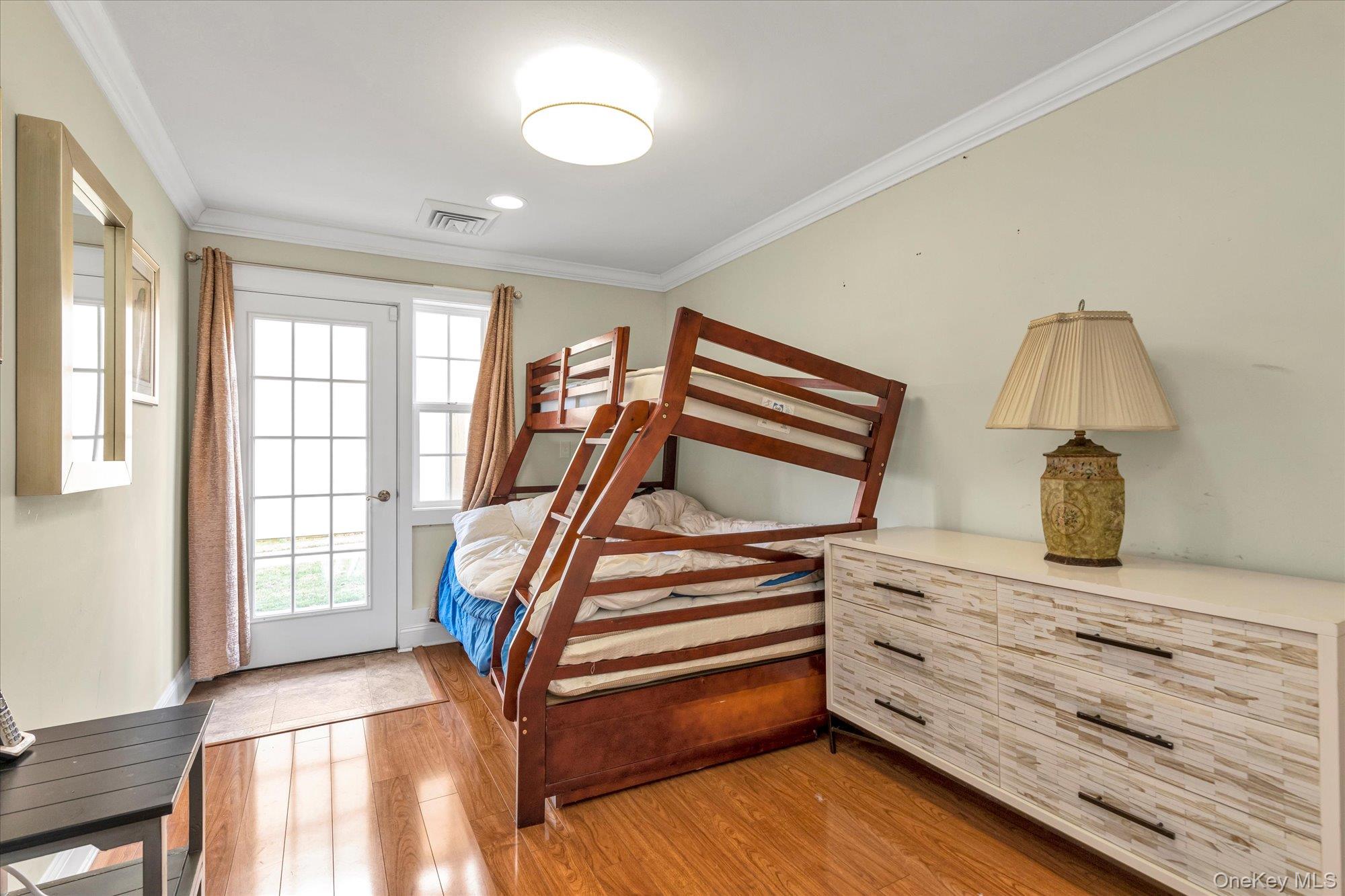 817 Willow Lane, Valley Stream, NY 11580