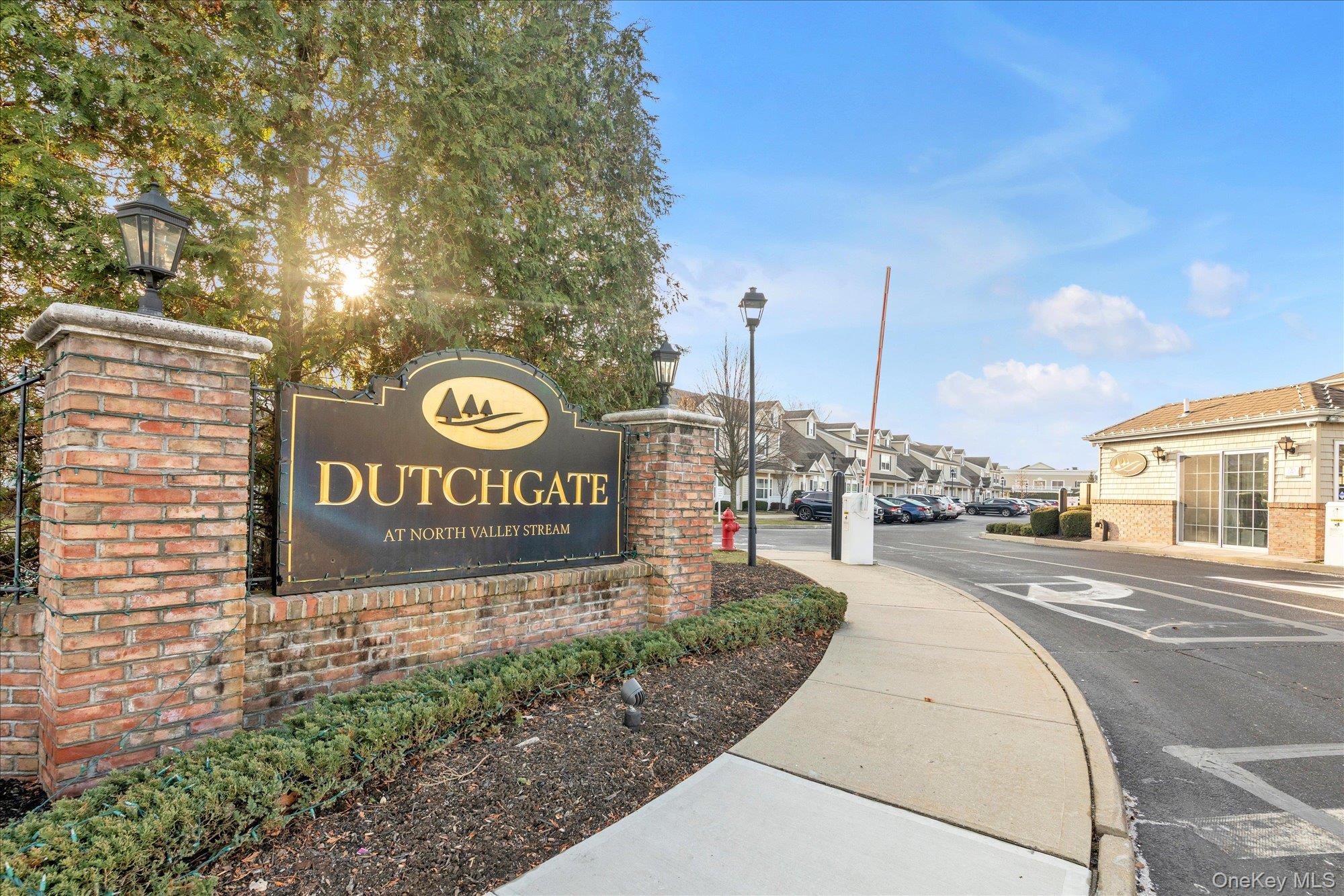 817 Willow Lane, Valley Stream, NY 11580